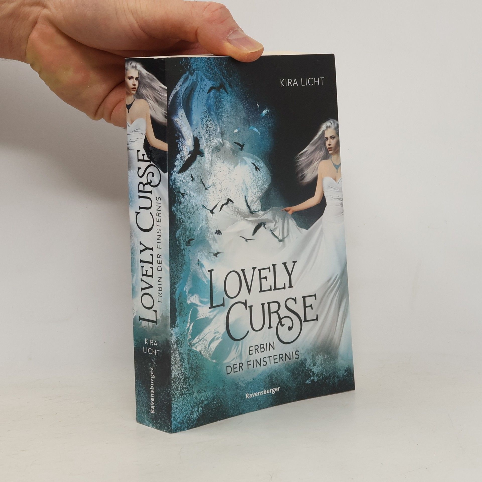 Kira Licht Lovely Curse. Erbin der Finsternis