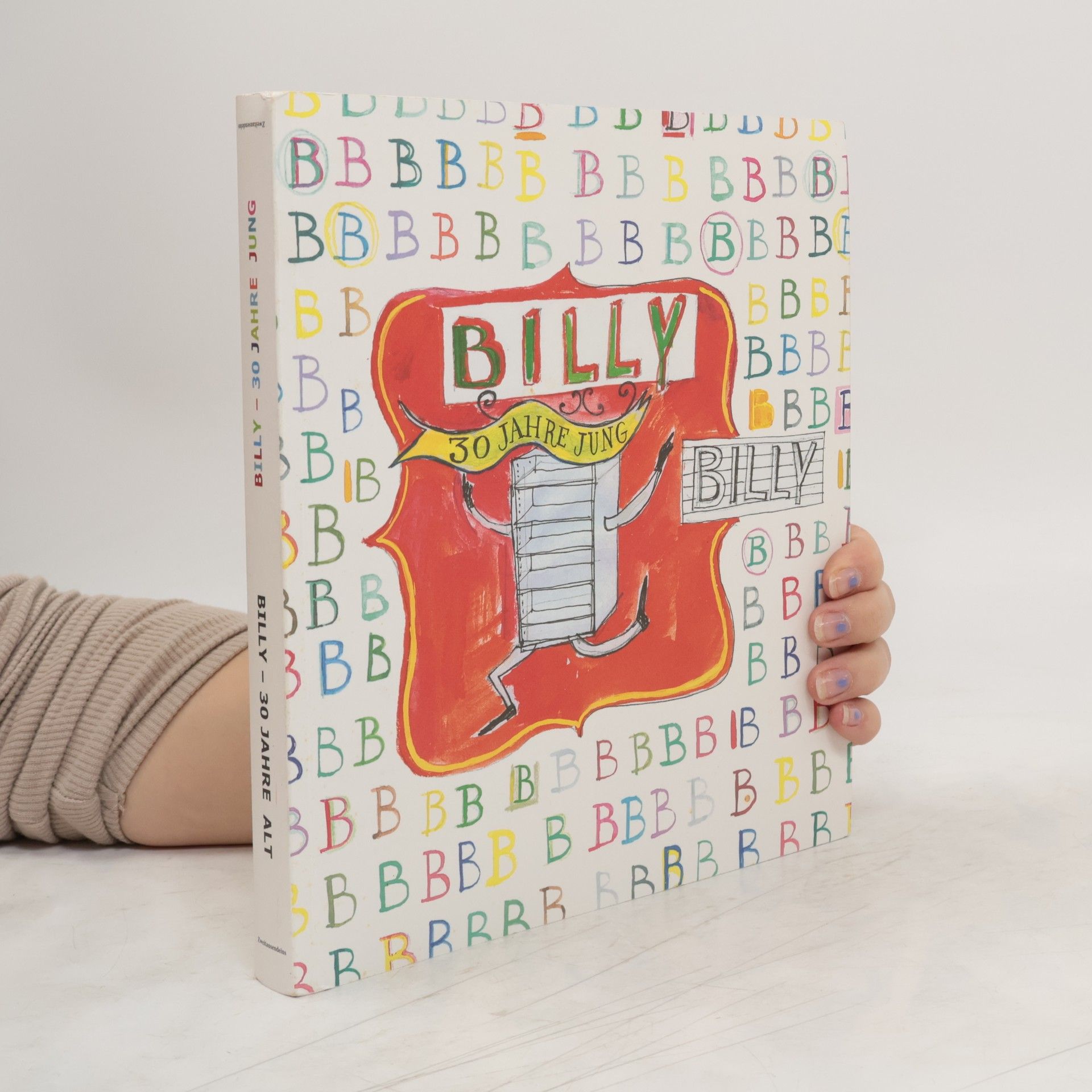 Nina Puri BILLY - 30 Jahre alt. BILLY - 30 Jahre jung.