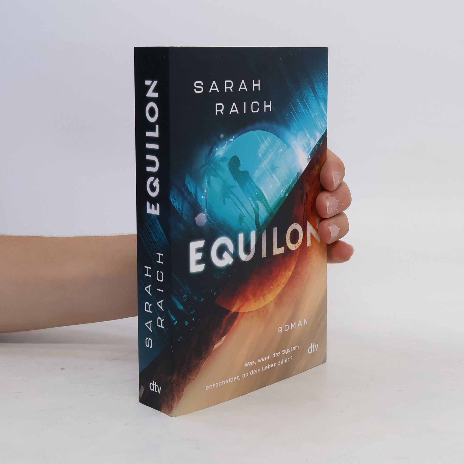Sarah Raich Equilon