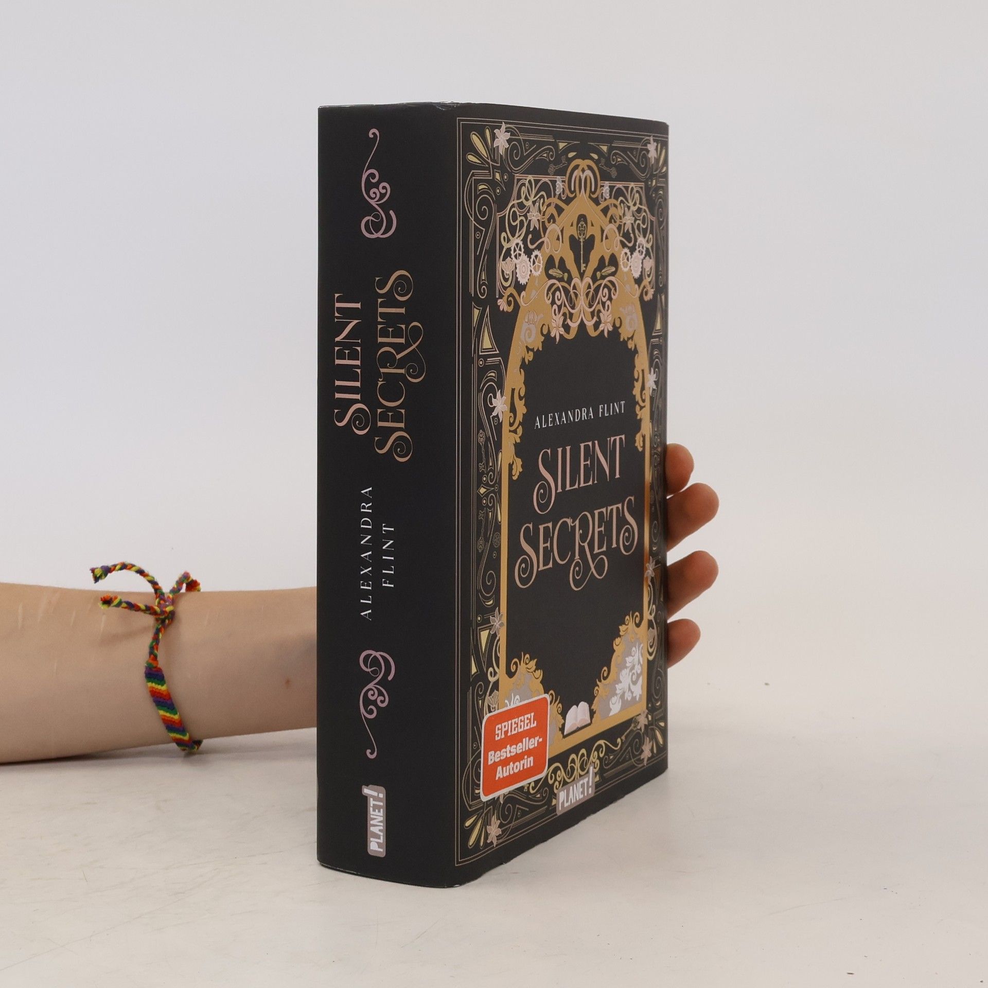 Alexandra Flint Silent Secrets / Mondia-Dilogie Bd.1