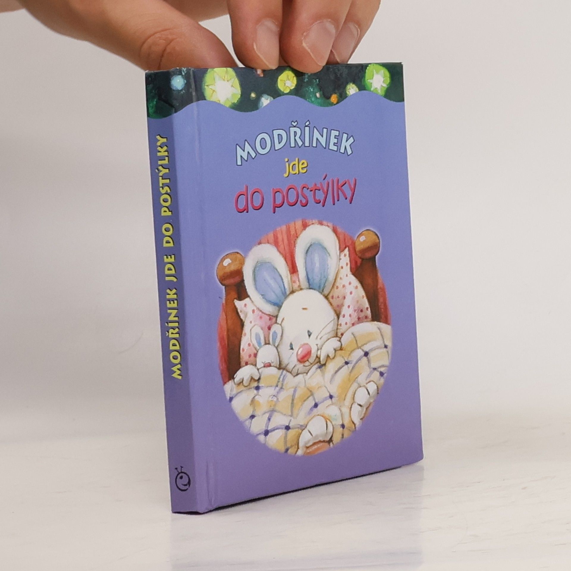 Kolektiv autorů Modřínek jde do postýlky