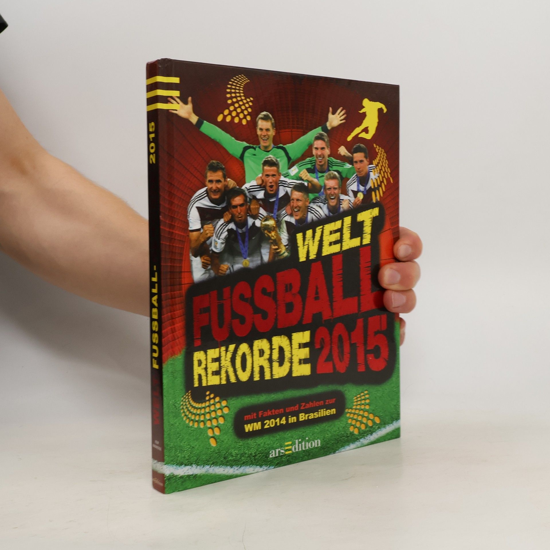 Keir Radnedge Welt-Fussball-Rekorde 2015