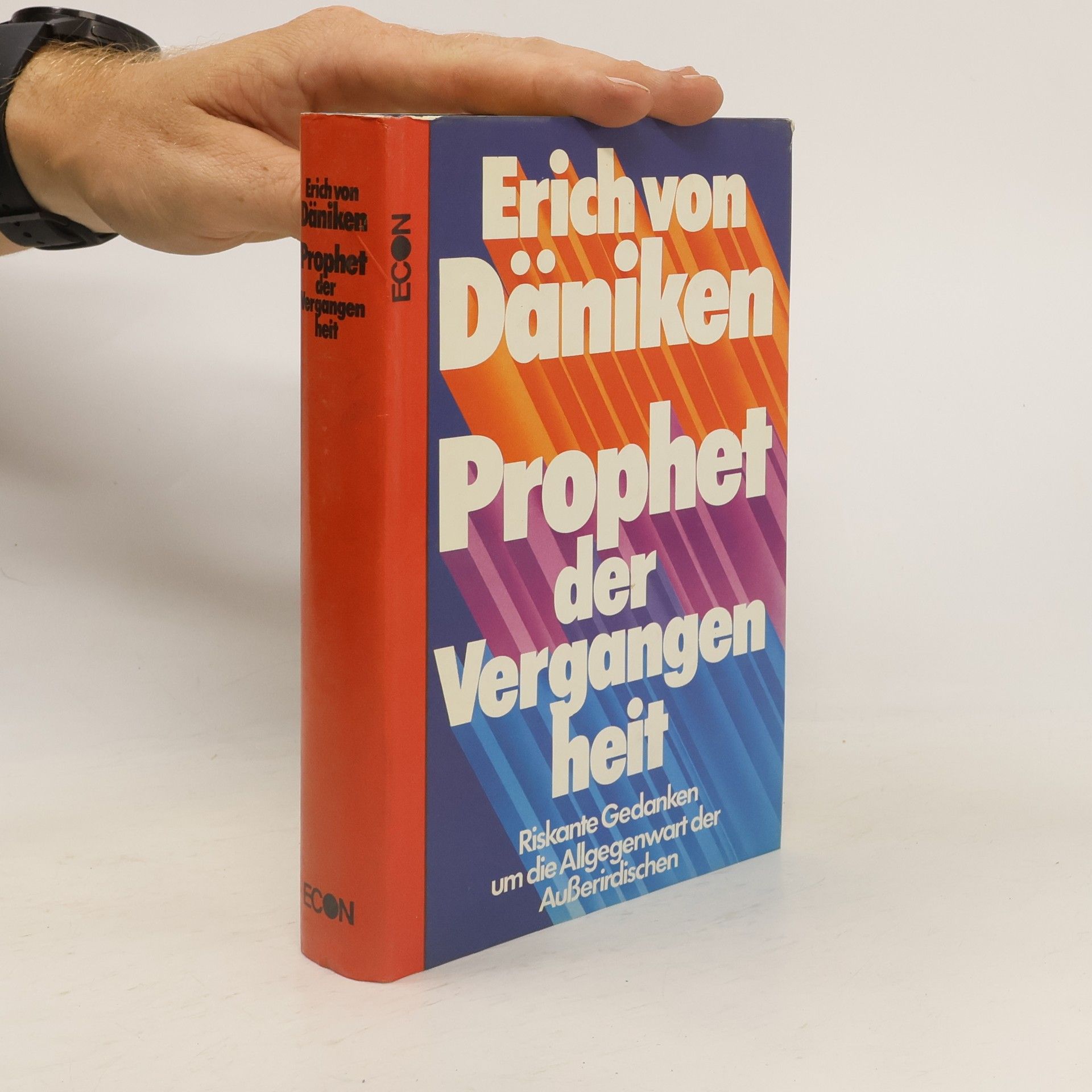 Erich von Däniken Prophet der Vergangenheit