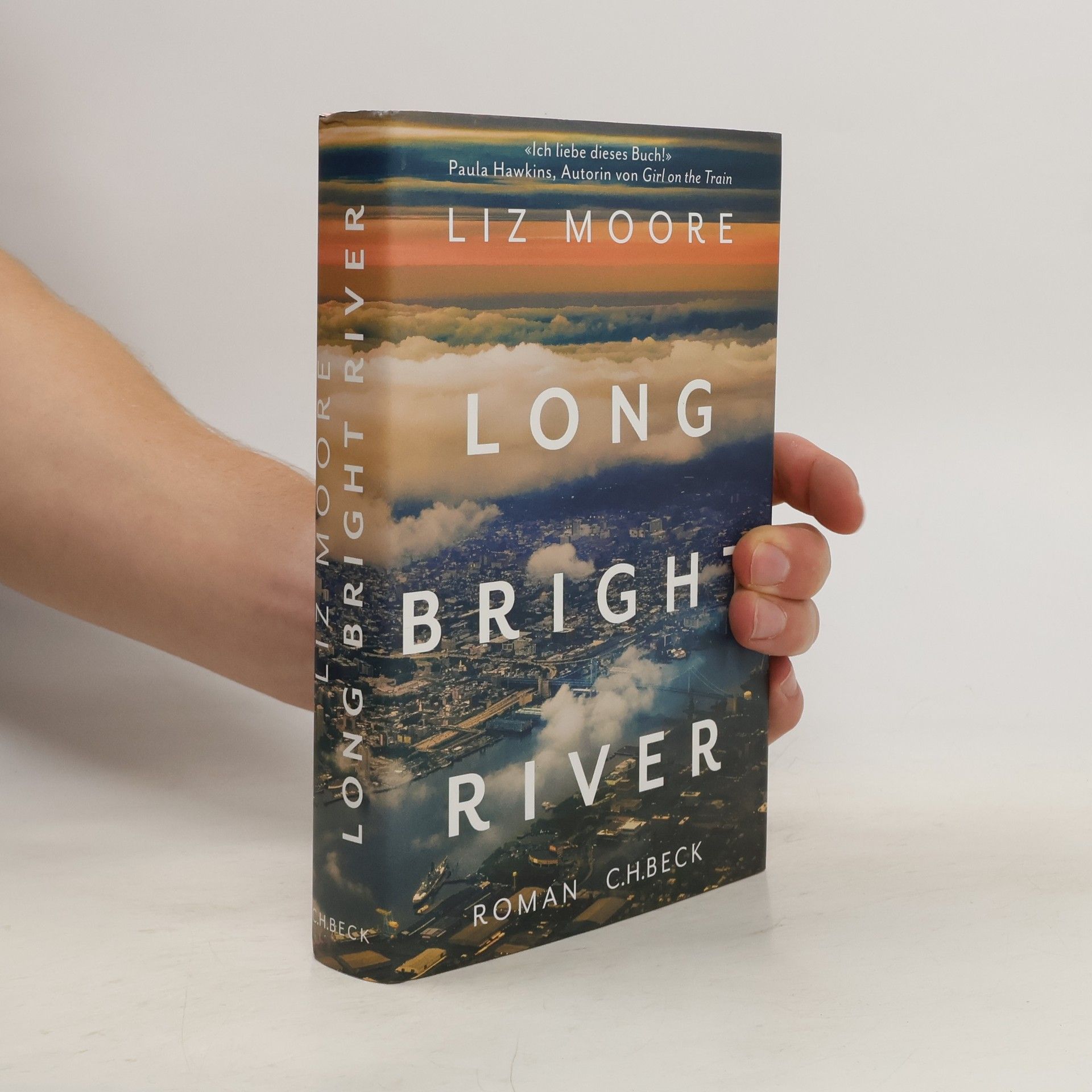 Liz Moore Long Bright River