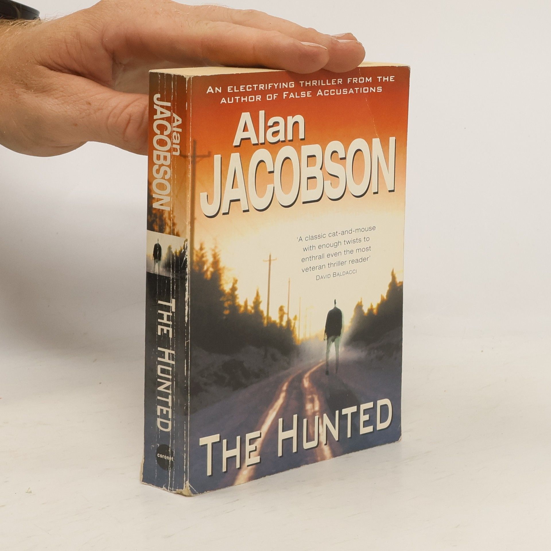 Jacobson Alan The Hunted
