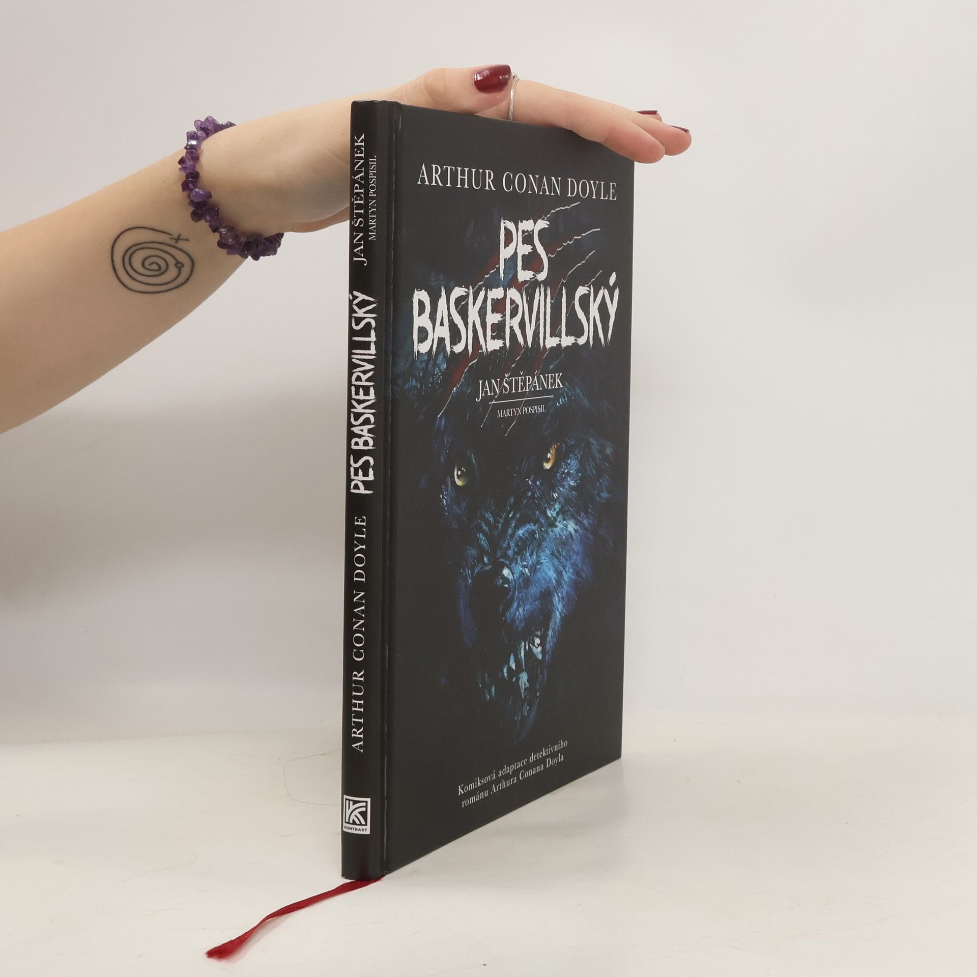 Arthur Conan Doyle Pes baskervillský - grafický román