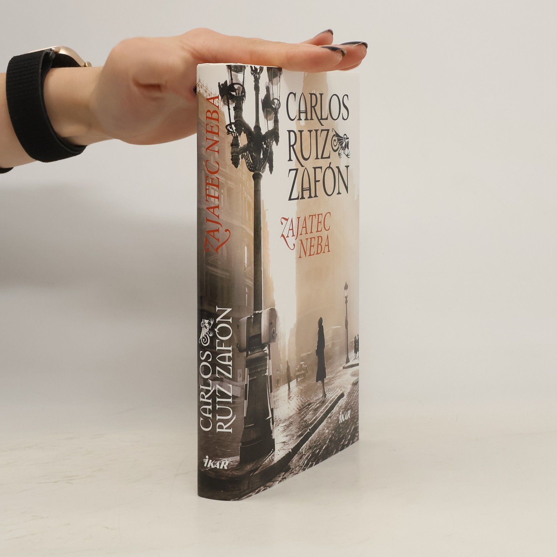 Carlos Ruis Zafon Zajatec neba
