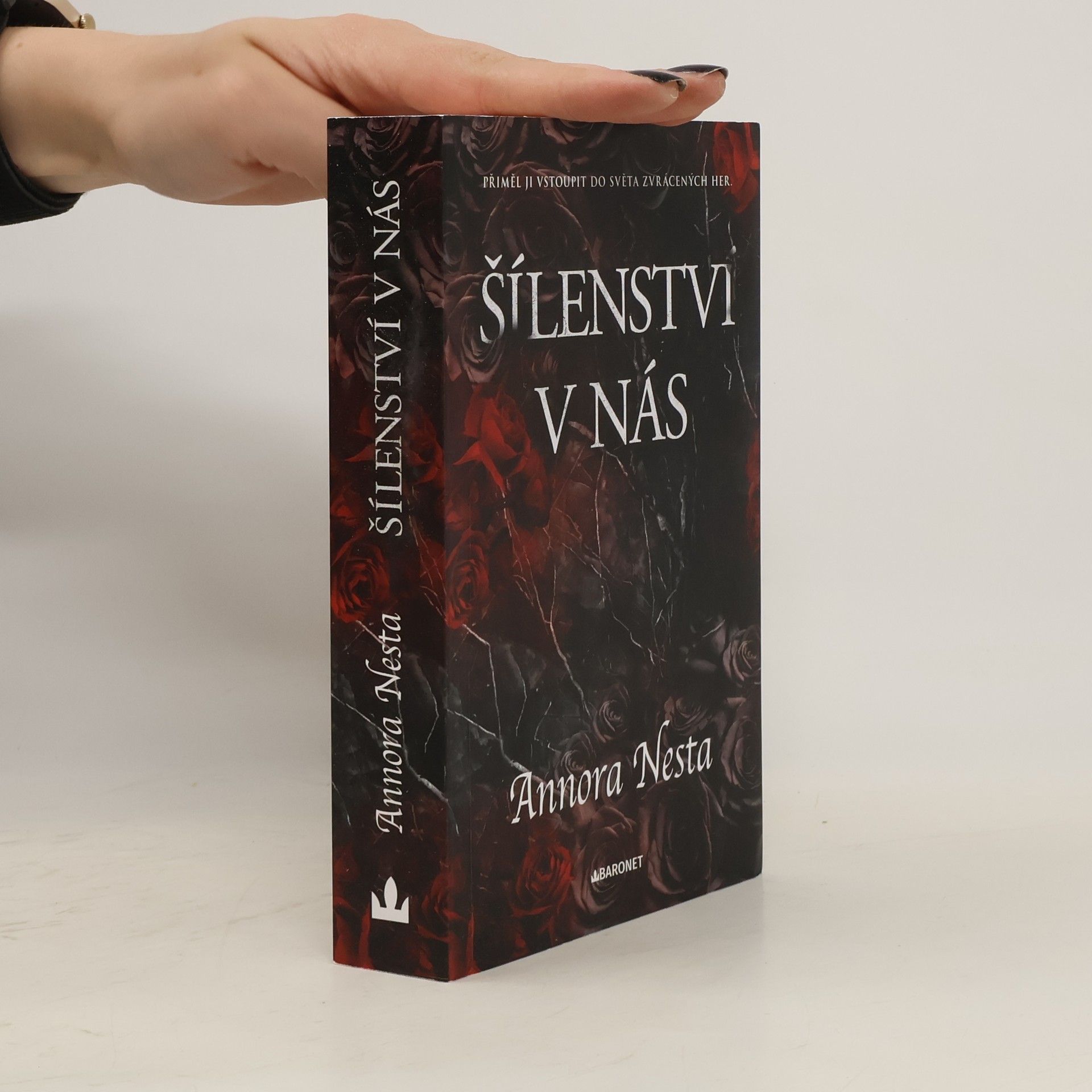 Annora Nesta Šílenství v nás