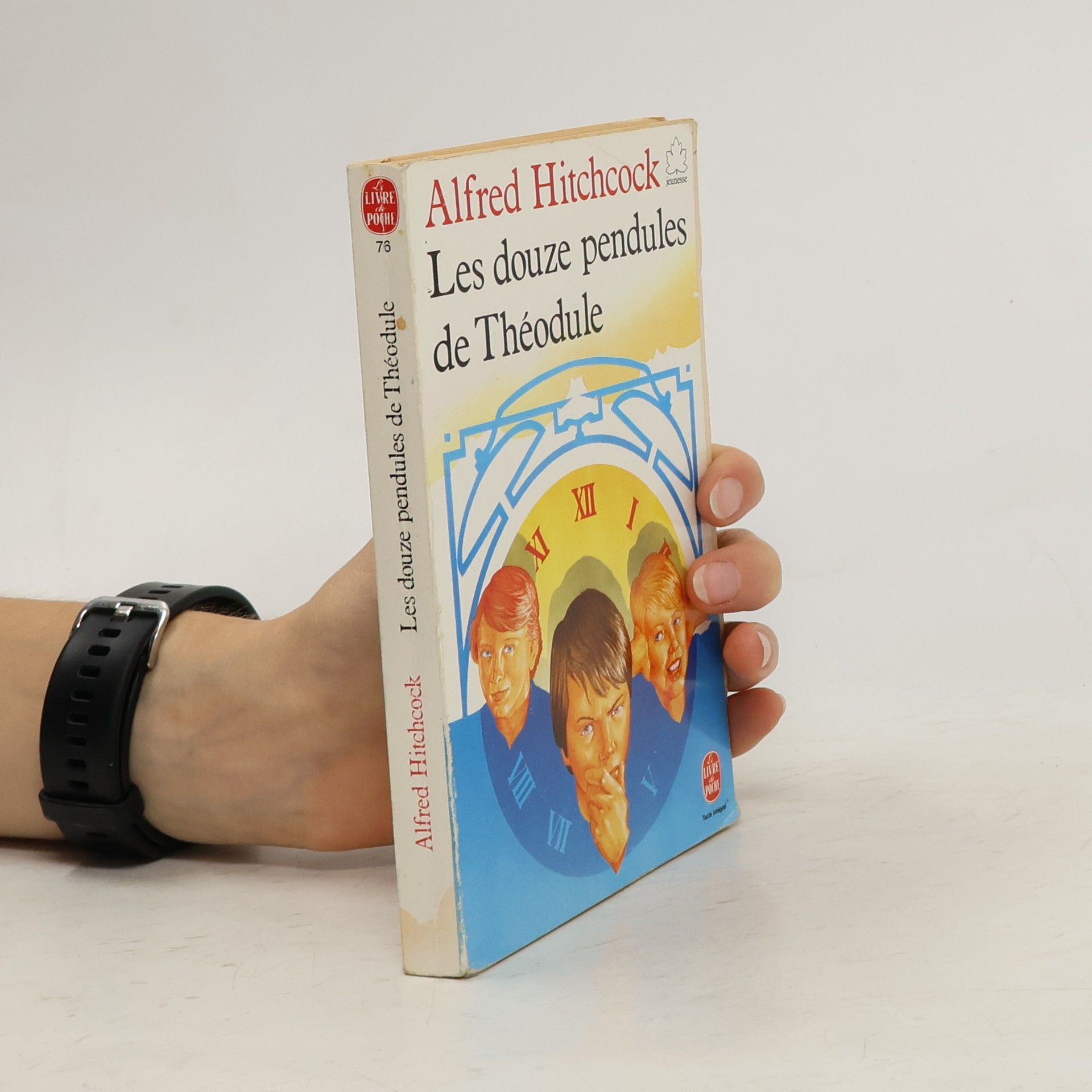 Alfred Hitchcock Les douze pendules de Théodule