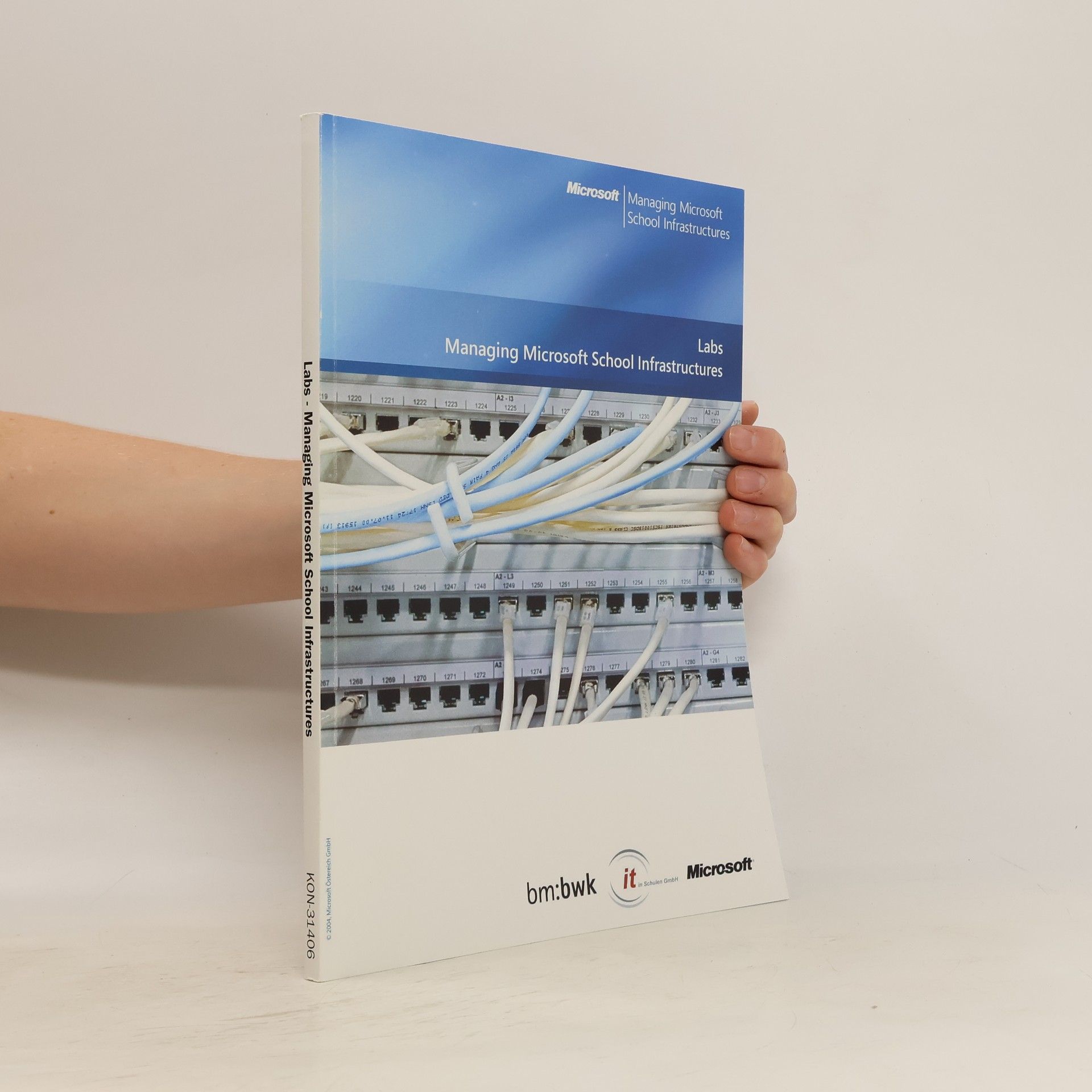 Autores varios Labs. Managing Microsoft School Infrastructures