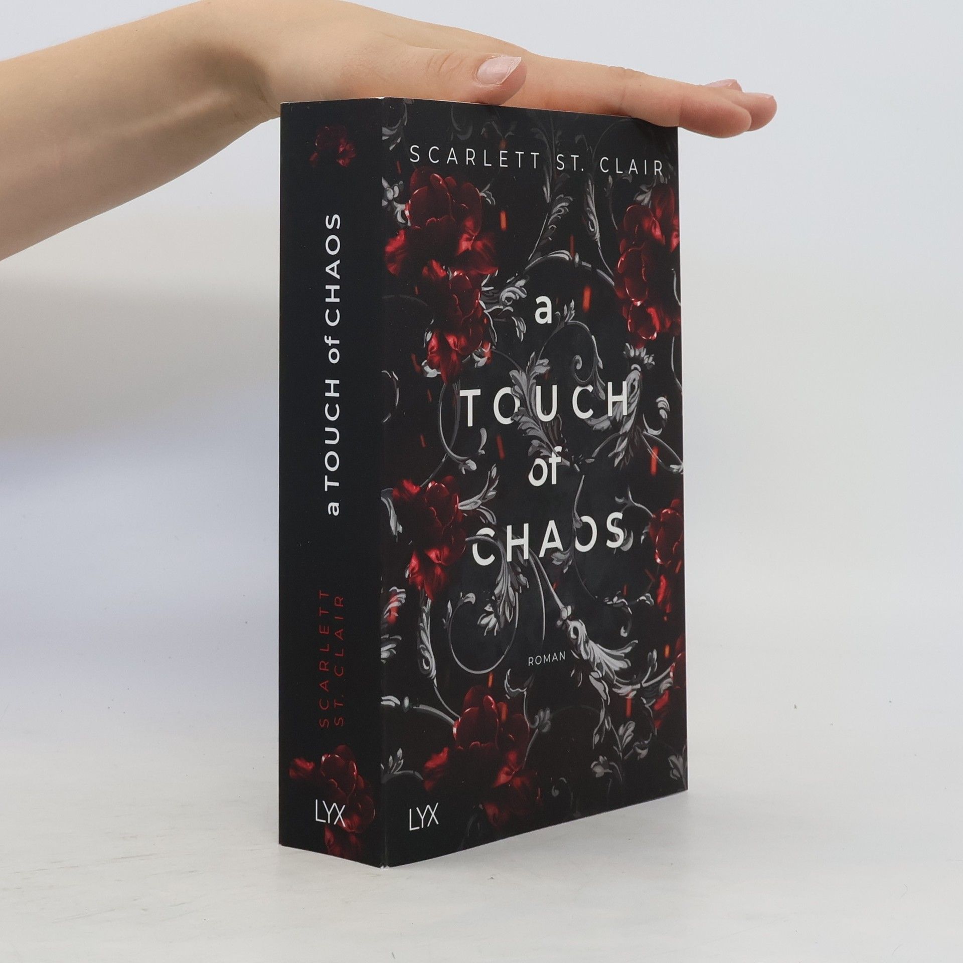 Scarlett St. Clair A Touch of Chaos / Hades & Persephone Bd.4