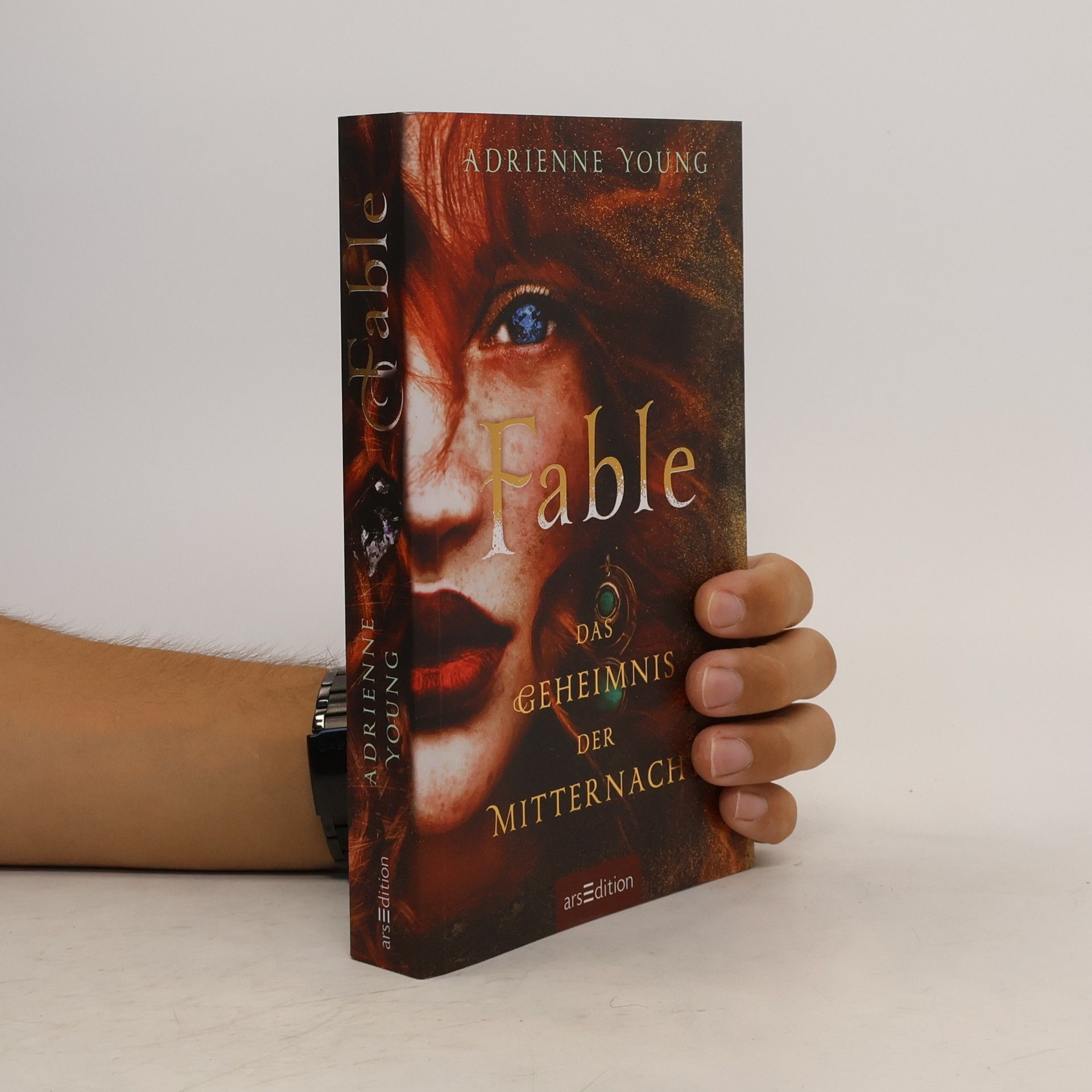 Adrienne Young Fable - Das Geheimnis der Mitternacht (Fable 2)