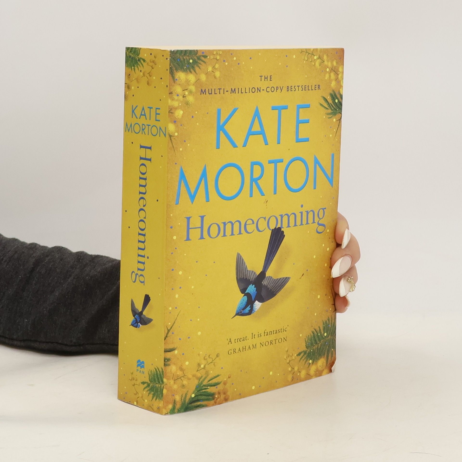 Kate Morton Homecoming: A Sweeping, Intergenerational Epic from the Multi-Million Copy Bestselling Author