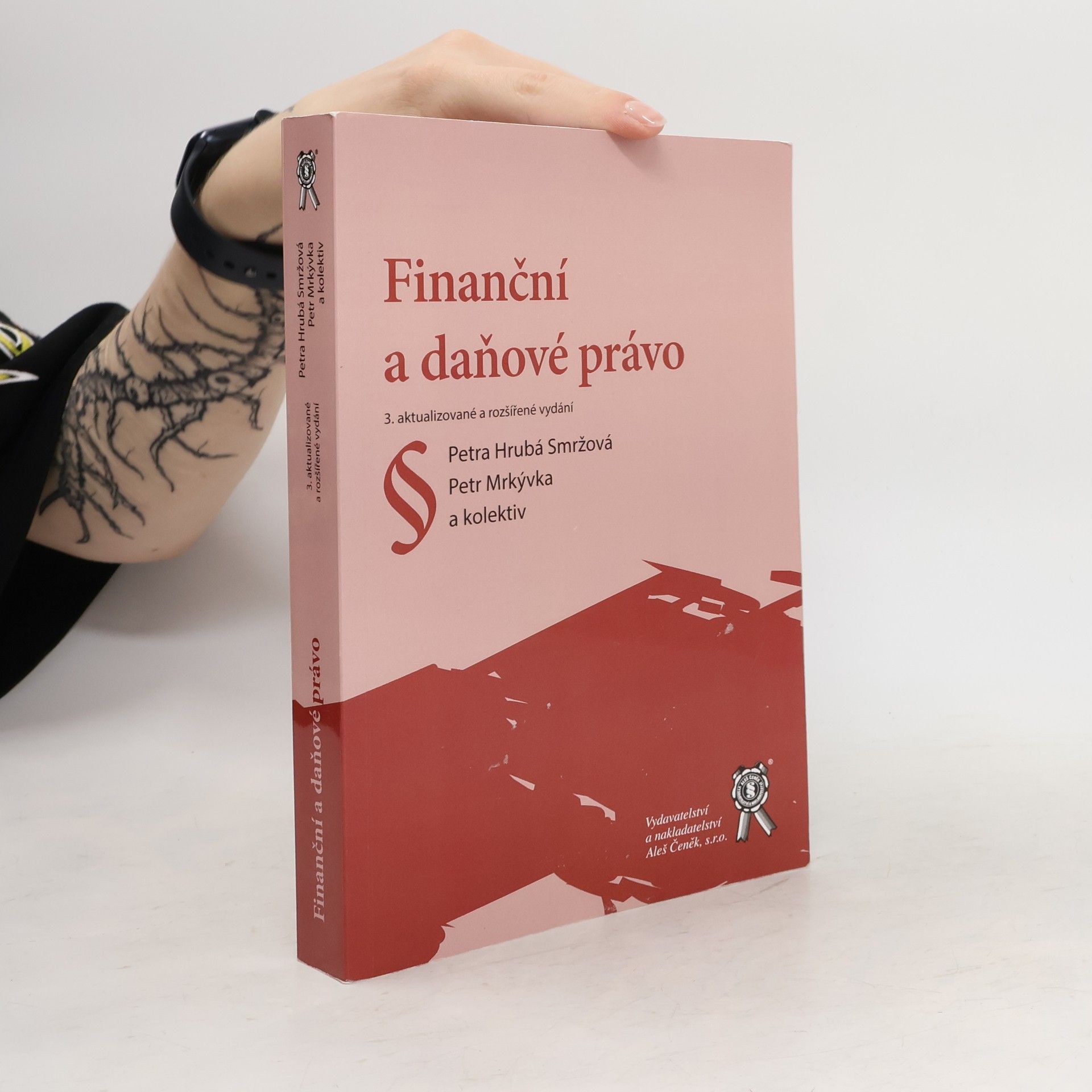 Collective Finanční a daňové právo