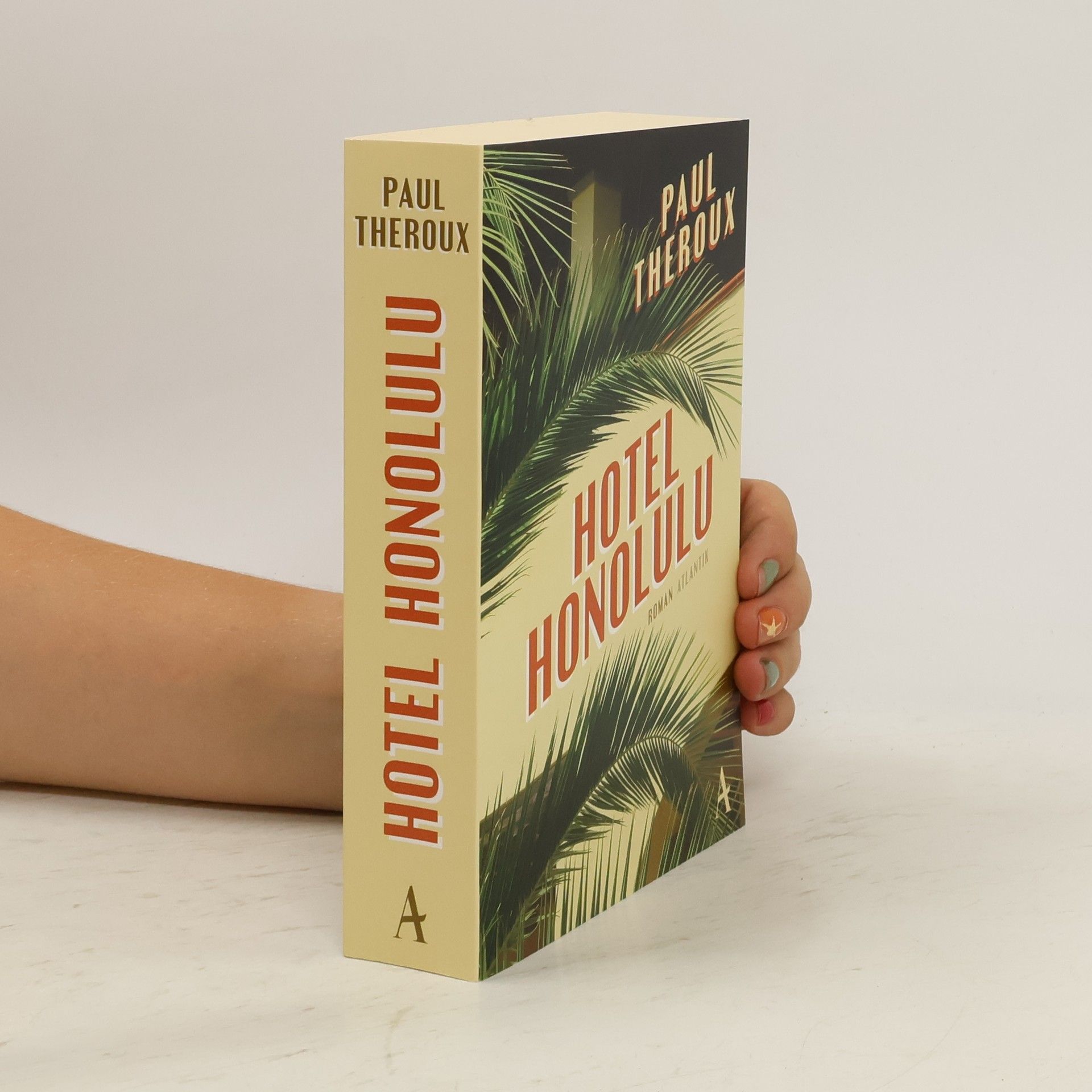 Paul Theroux Hotel Honolulu