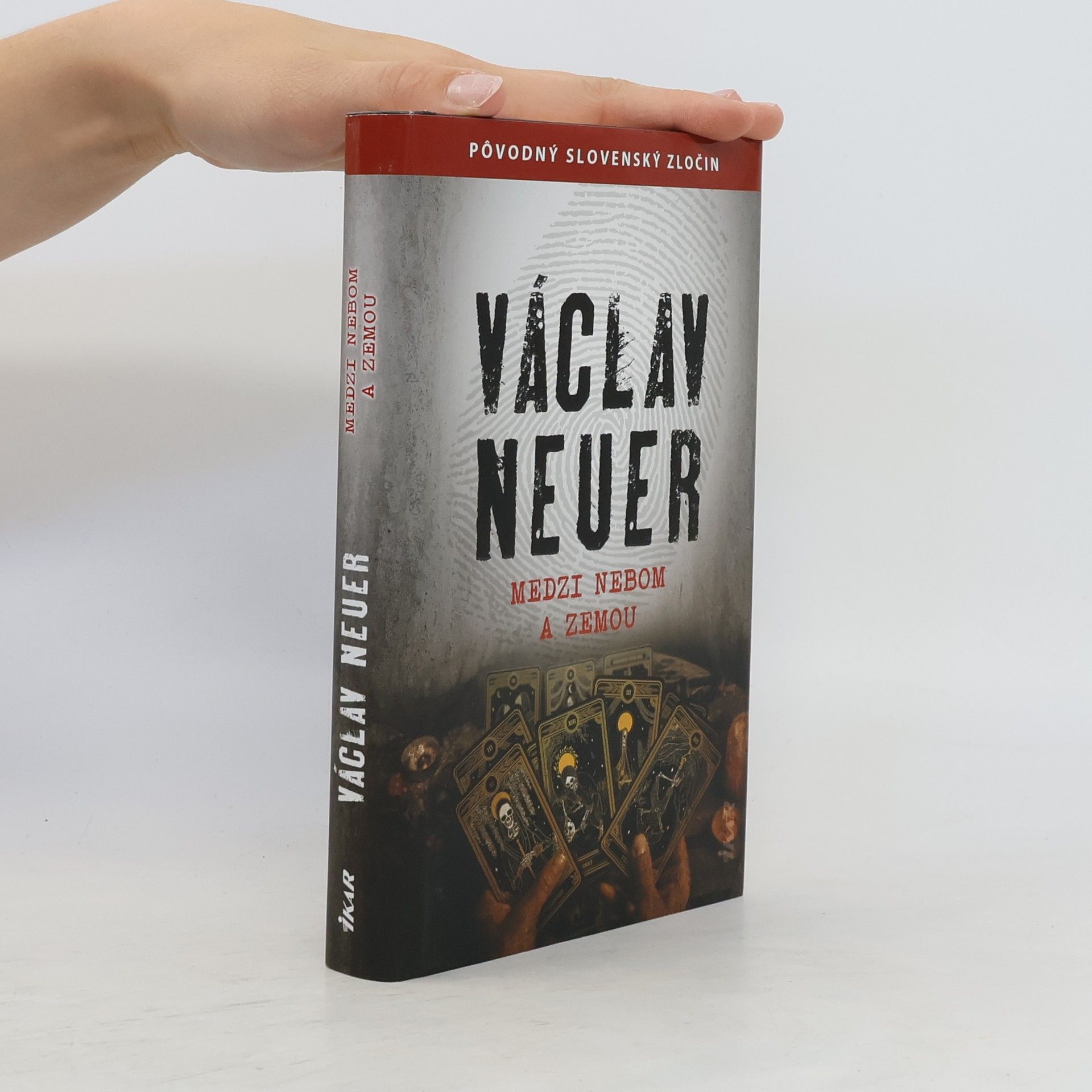 Václav Neuer Medzi nebom a zemou
