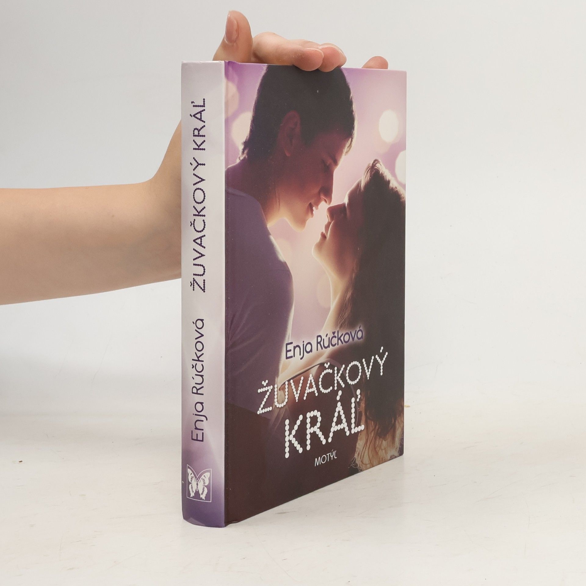 Enja Růčková Žuvačkový kráľ