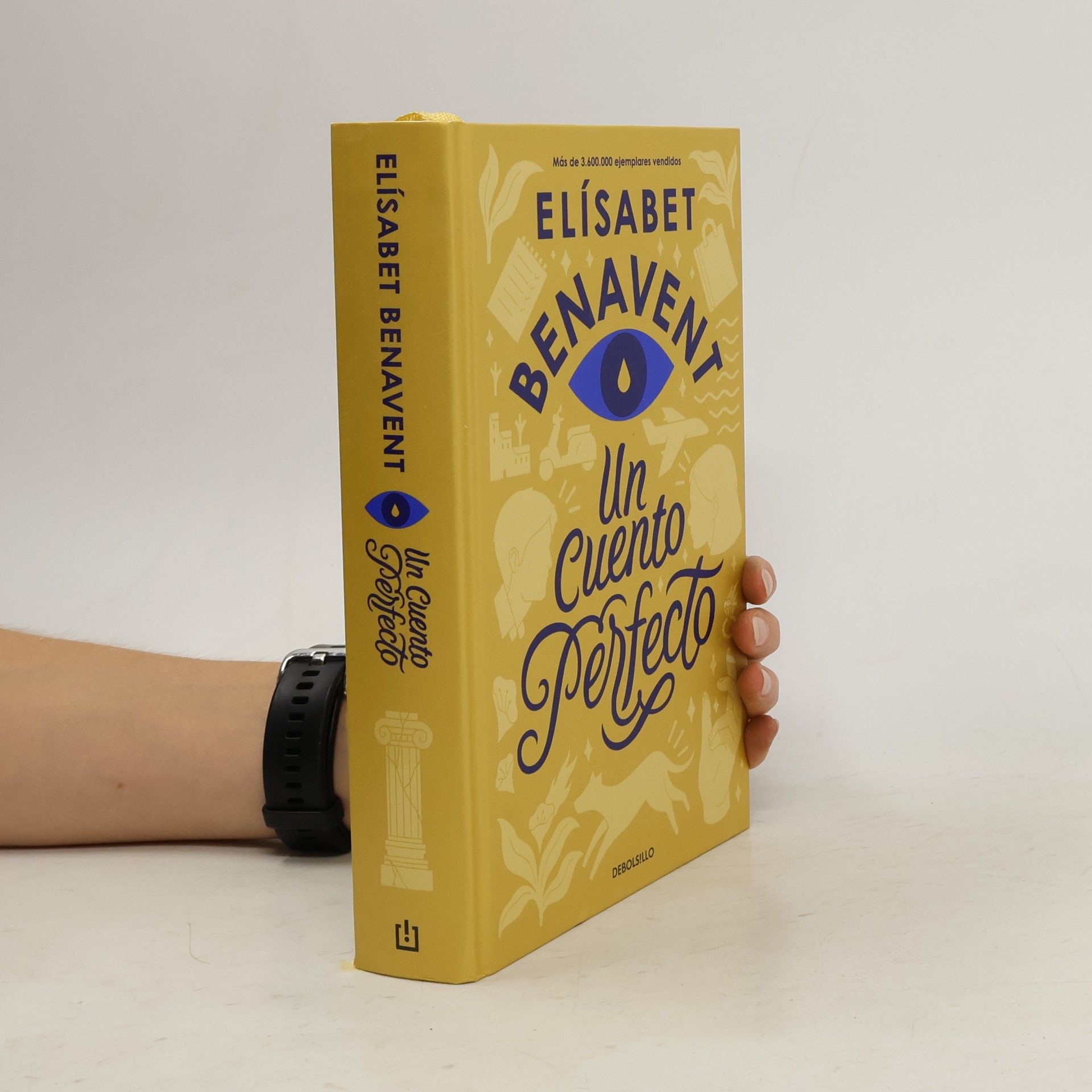 Elisabet Benavent Un cuento perfecto