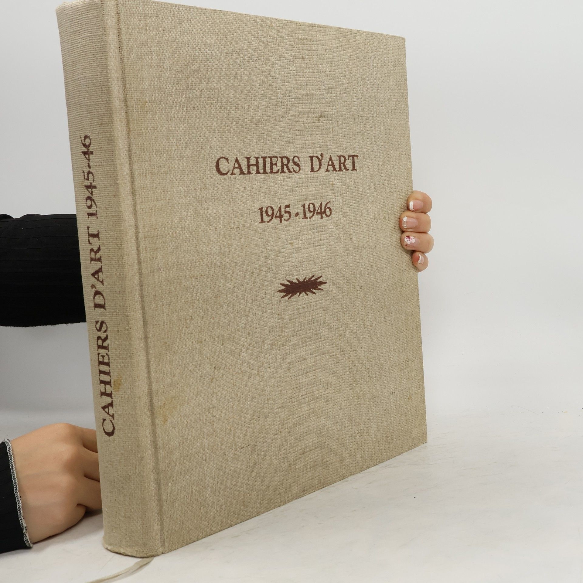 Collectif d'auteurs Cahiers D'Art 1945-1946
