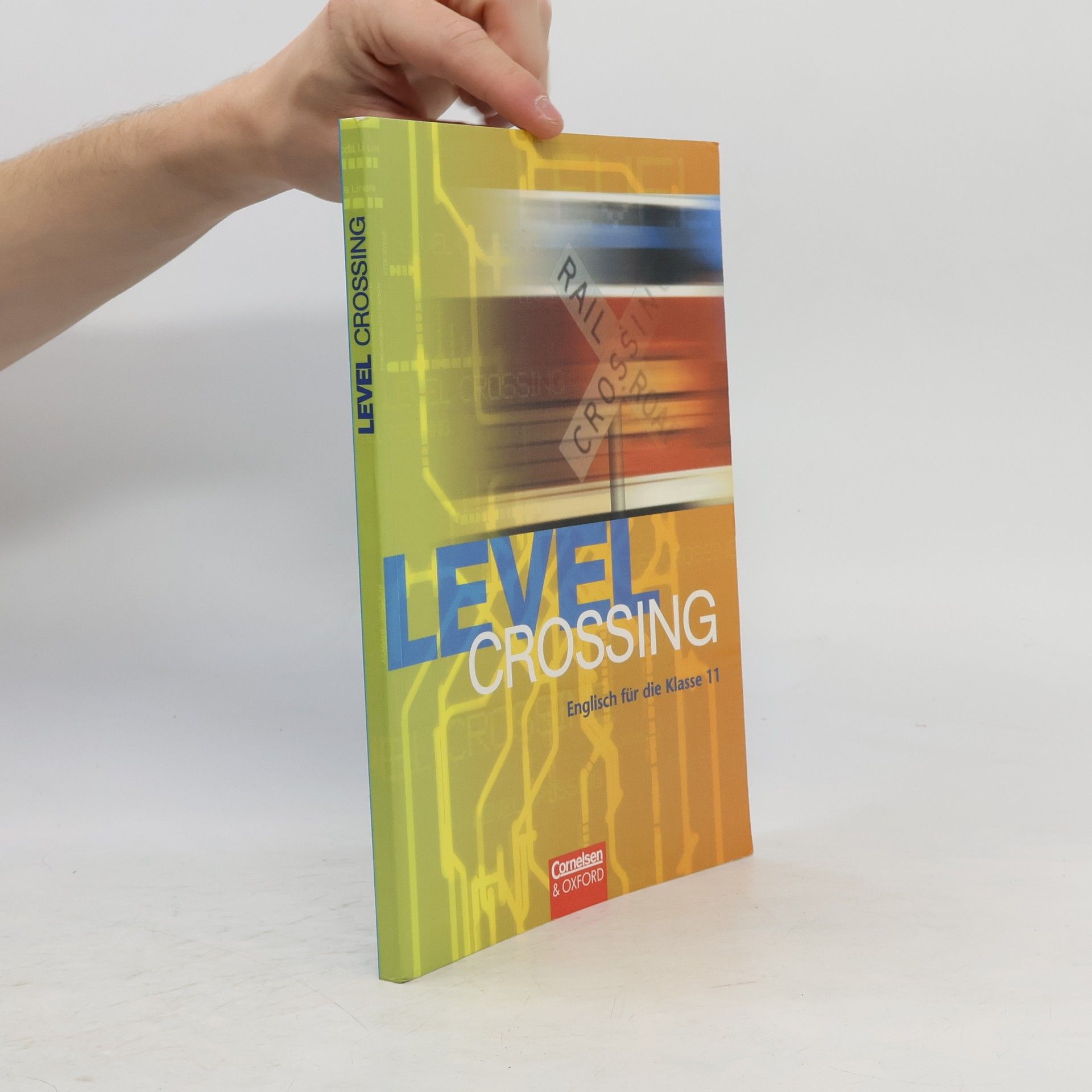 David E. Clarke Level Crossing. Klasse 11