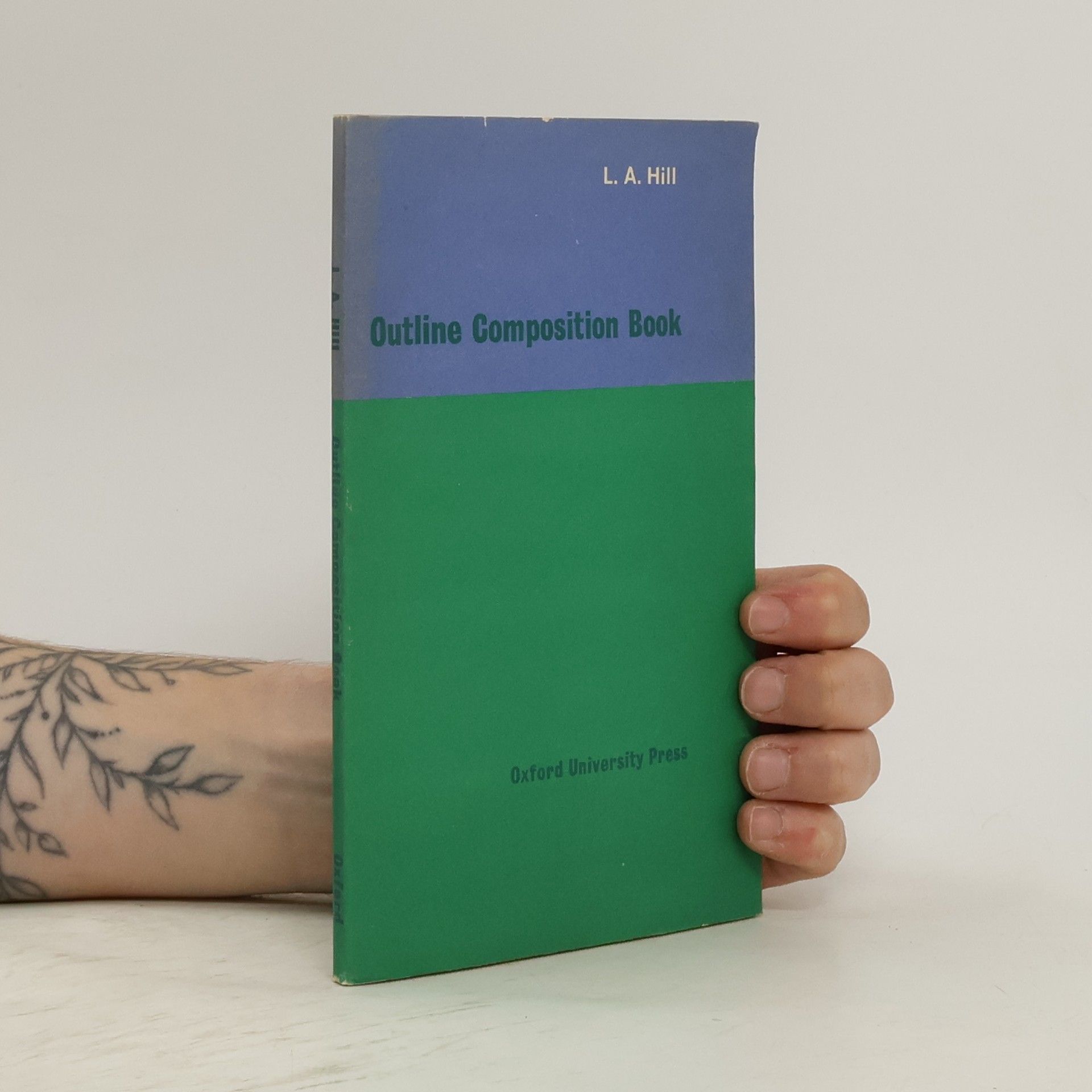 Leslie Alexander Hill Outline Composition Book