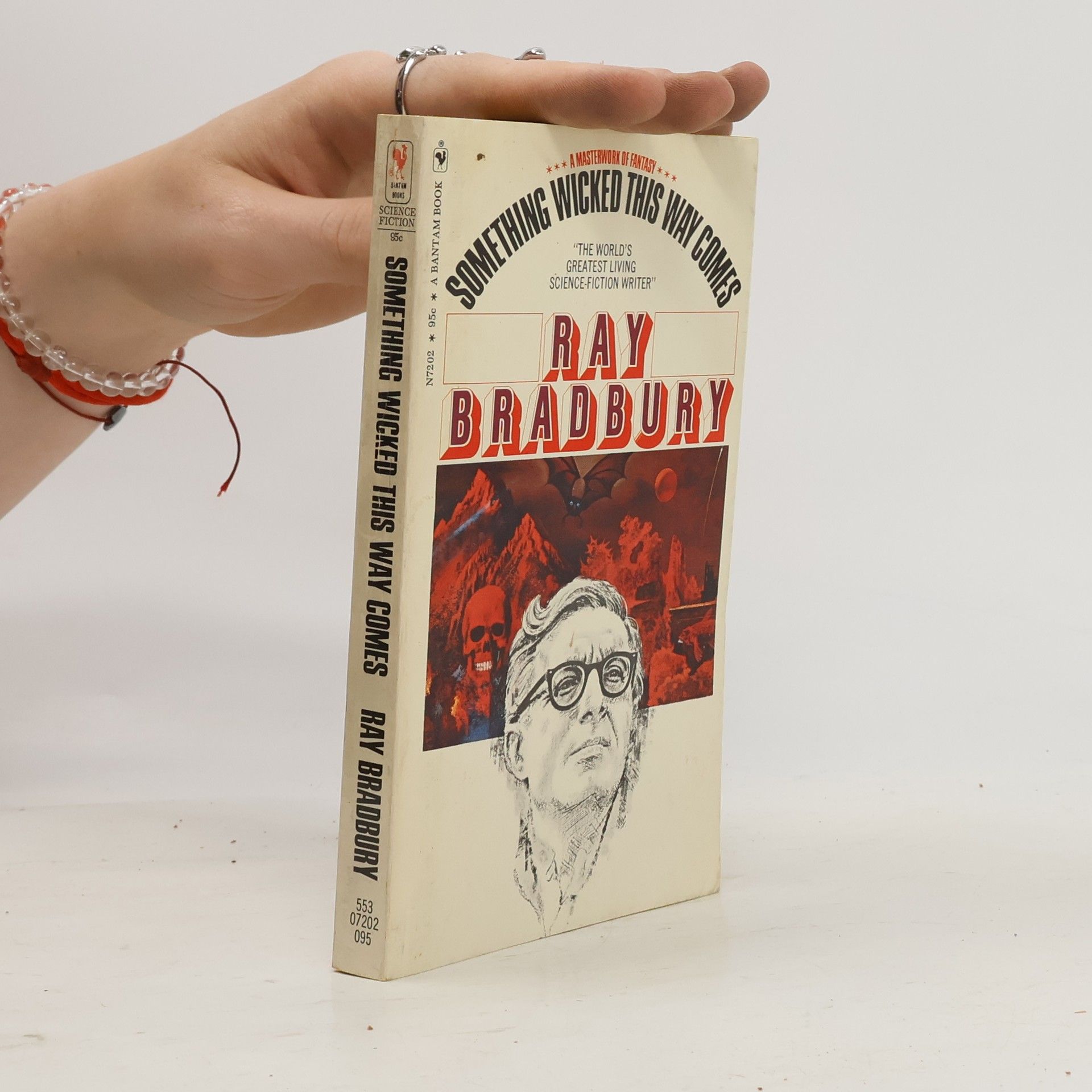 Ray Bradbury Something Wicked This Way Comes