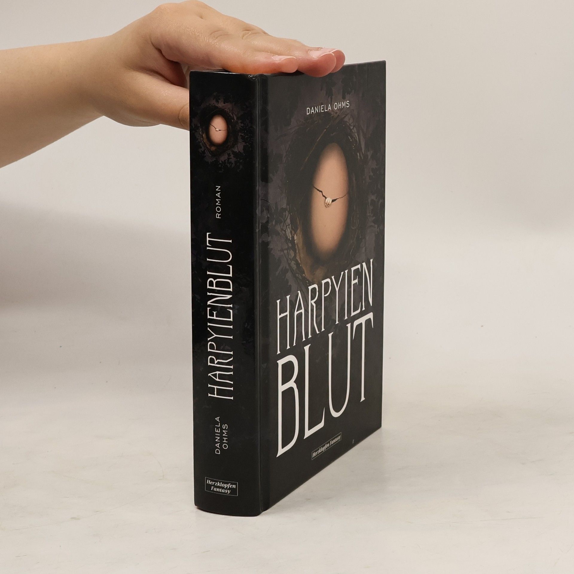 Daniela Ohms Harpyienblut
