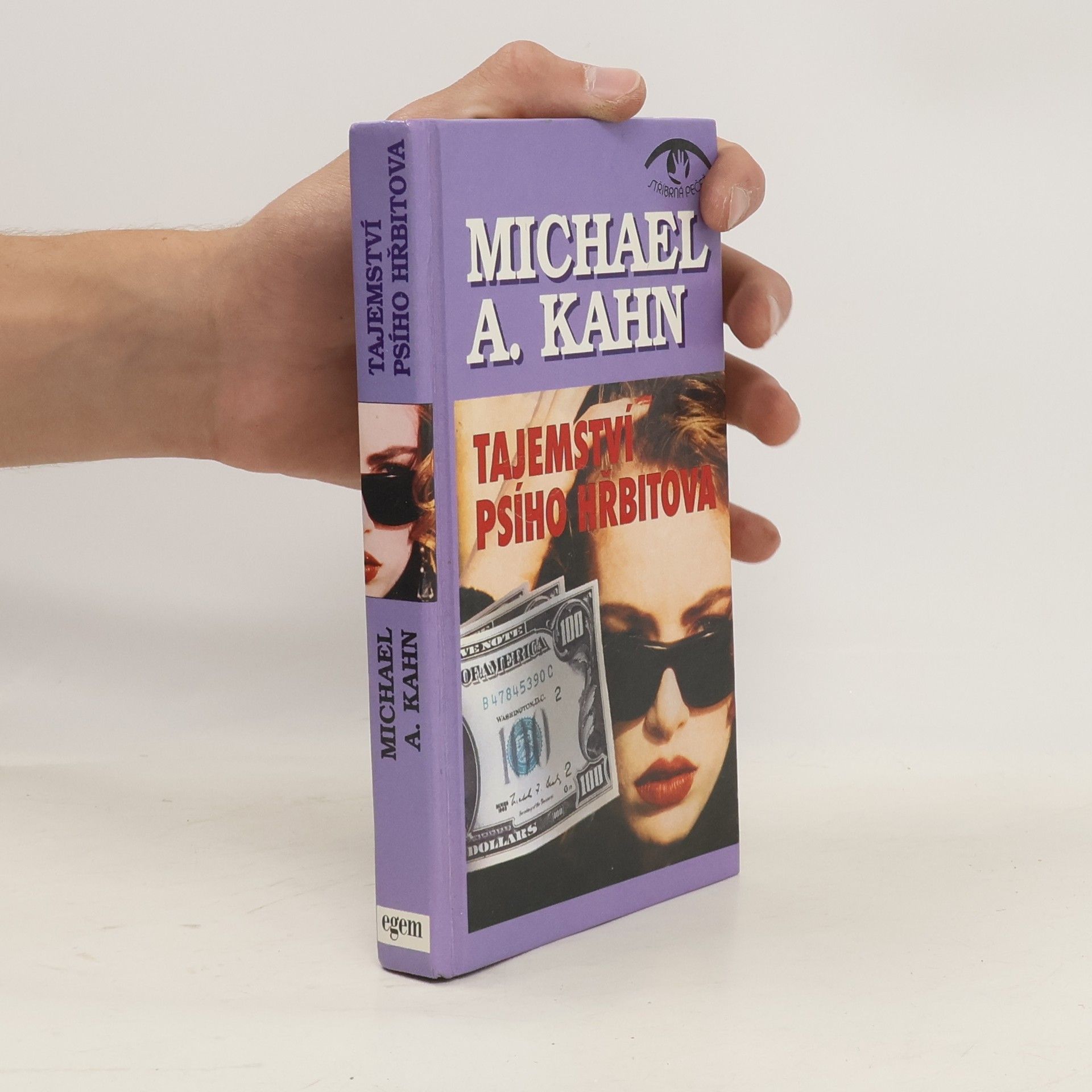 Michael A. Kahn Tajemství psího hřbitova