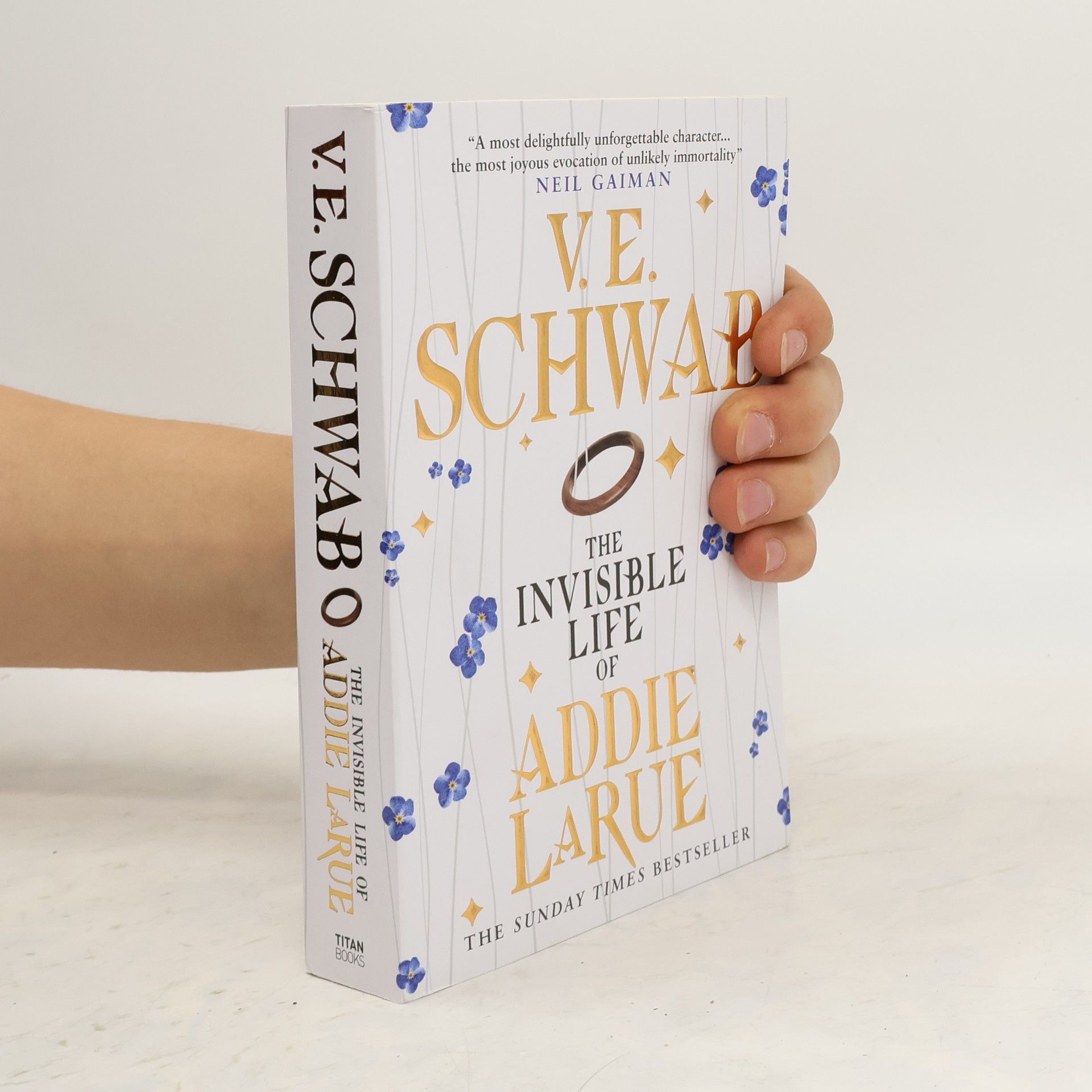 Victoria Schwab The Invisible Life of Addie LaRue