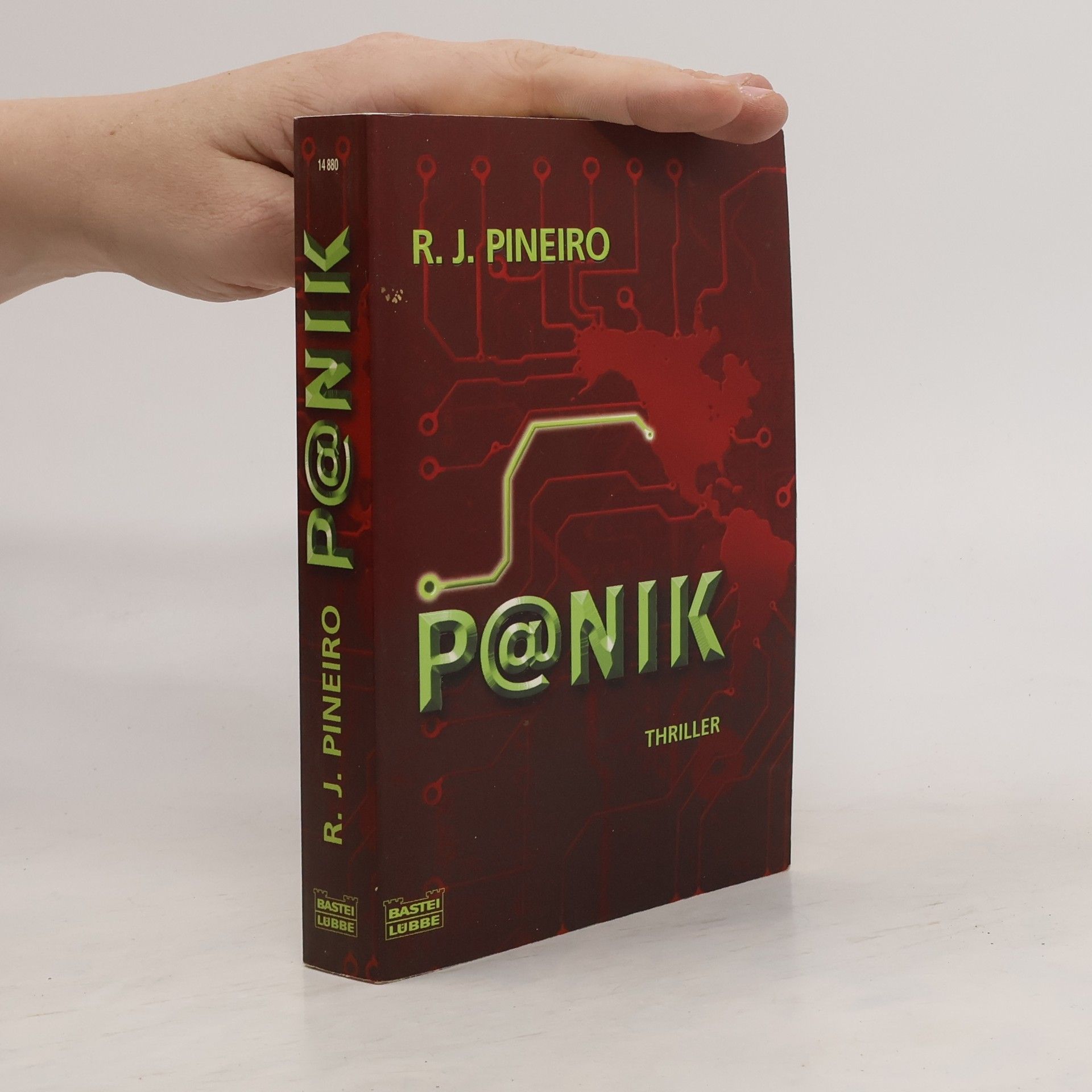 R. J. Pineiro Panik