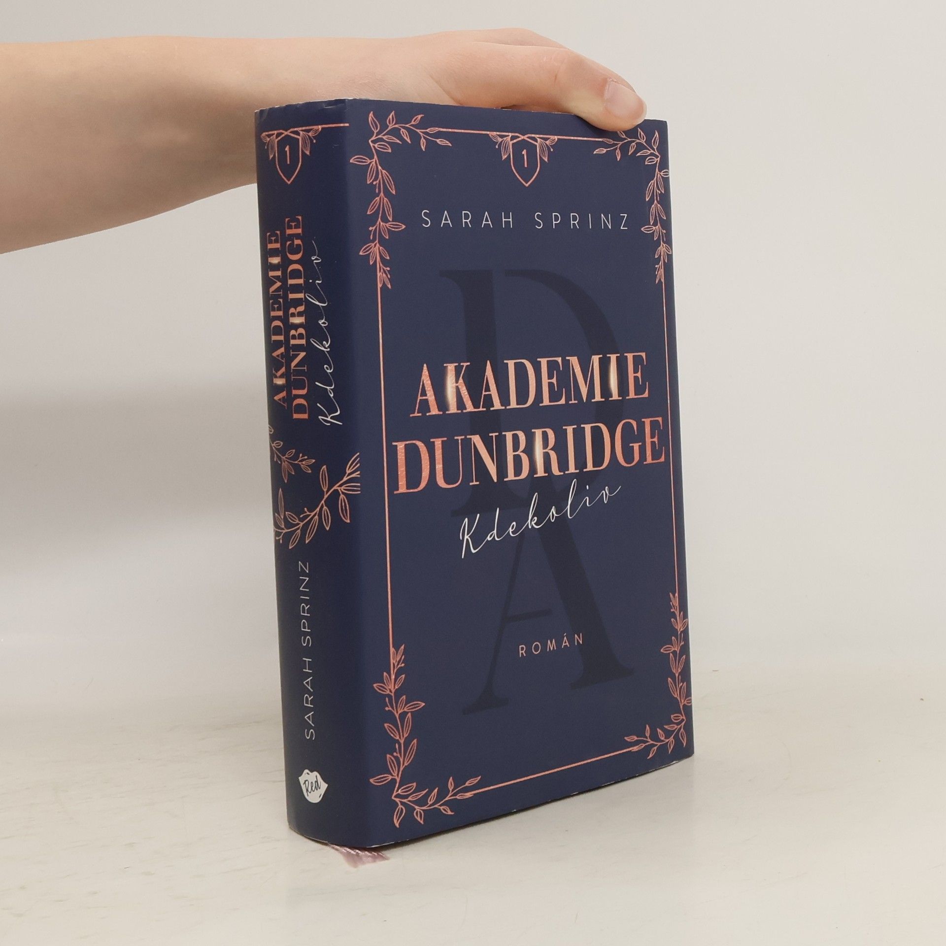 Sarah Sprinz Akademie Dunbridge. Kdekoliv