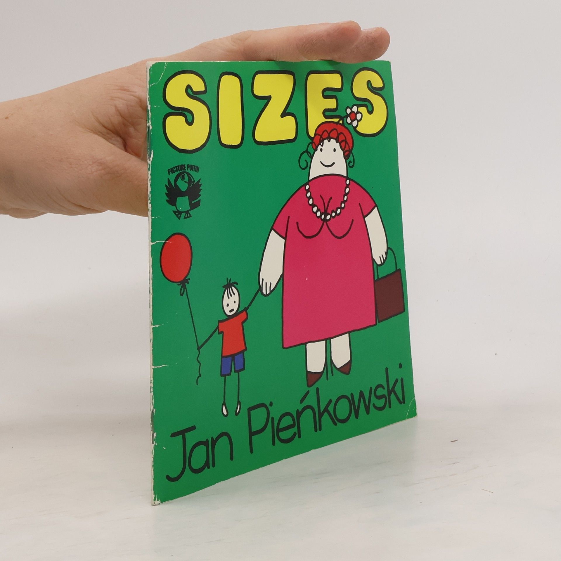 Jan Pieńkowski Sizes
