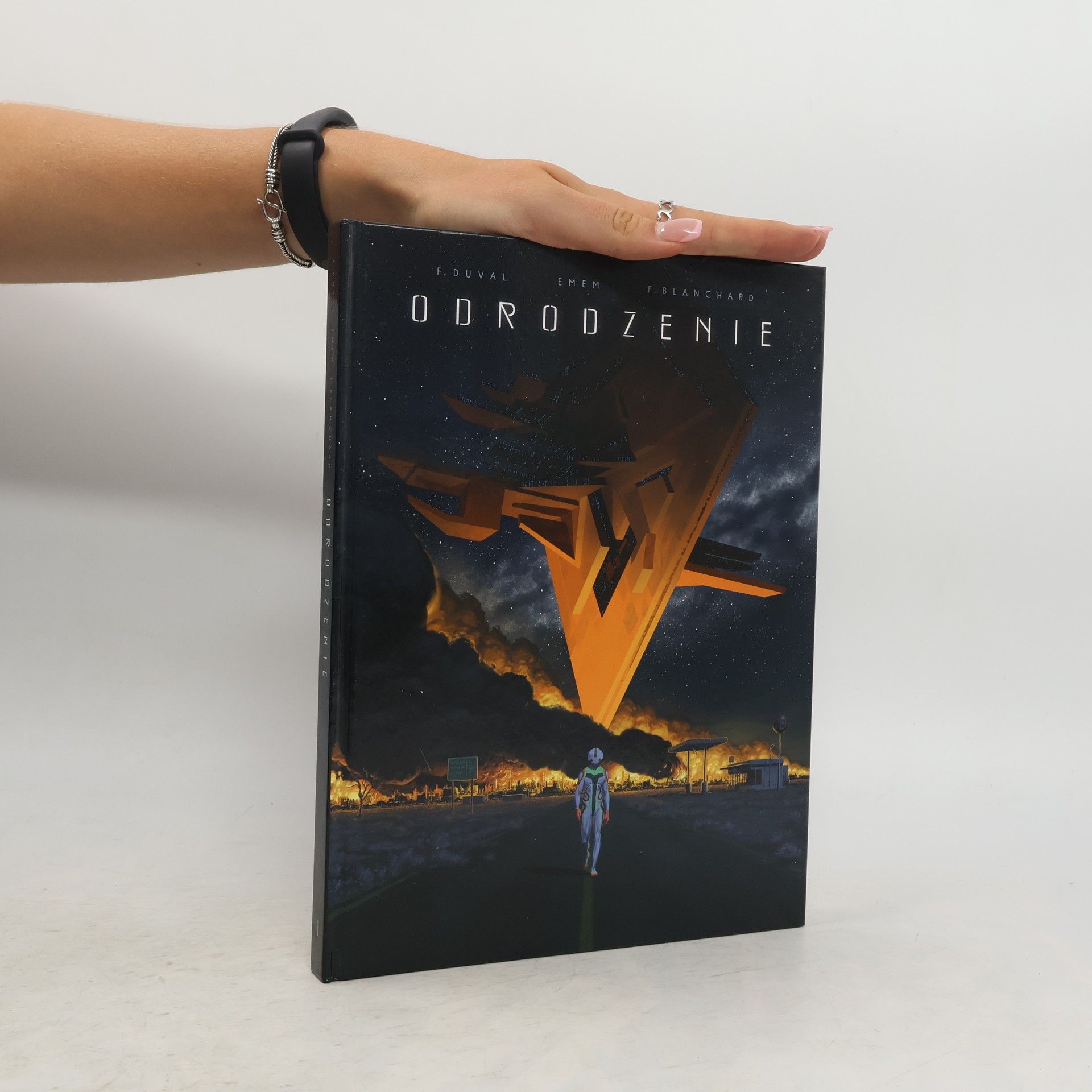 Autores varios Odrodzenie