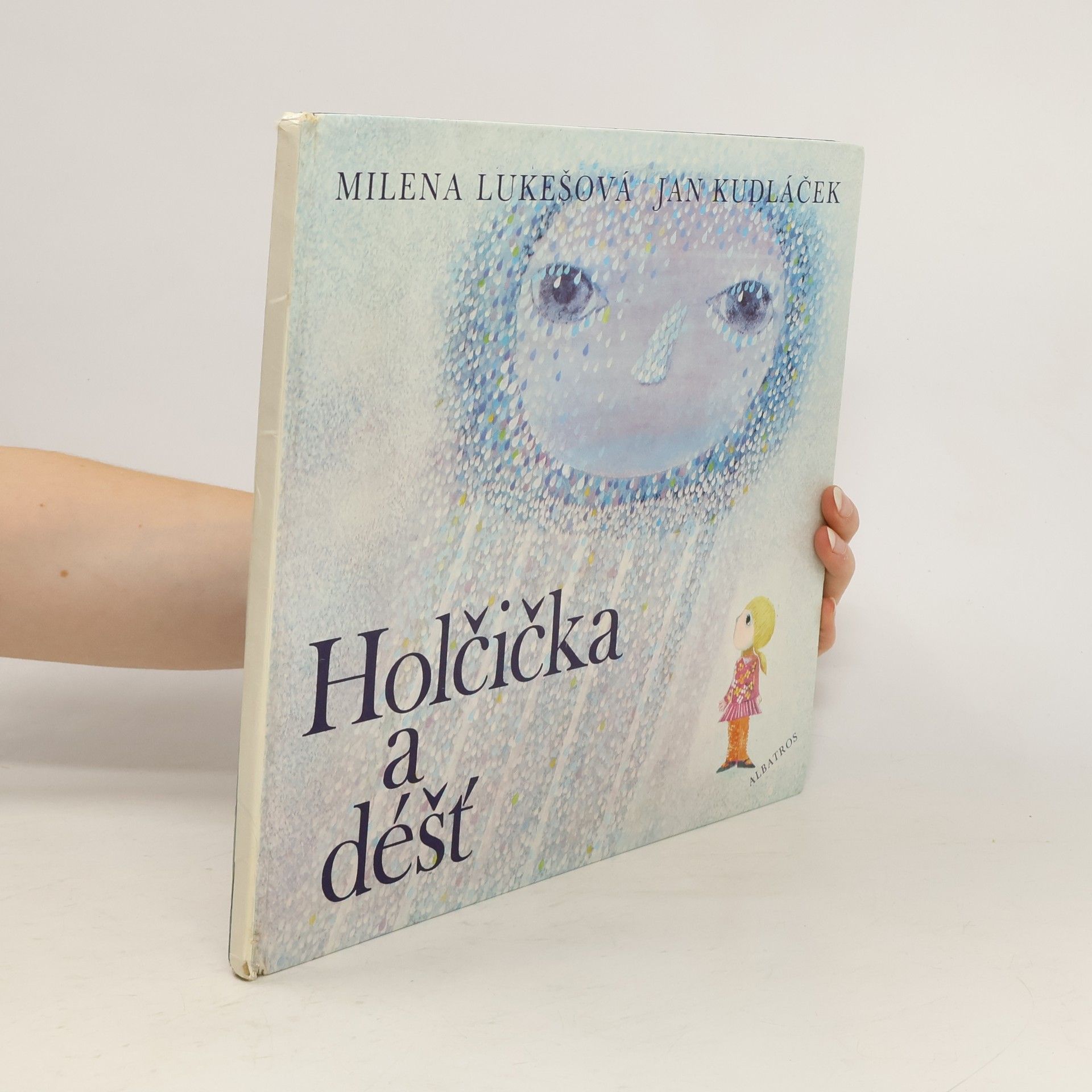 Milena Lukešová Holčička a déšť