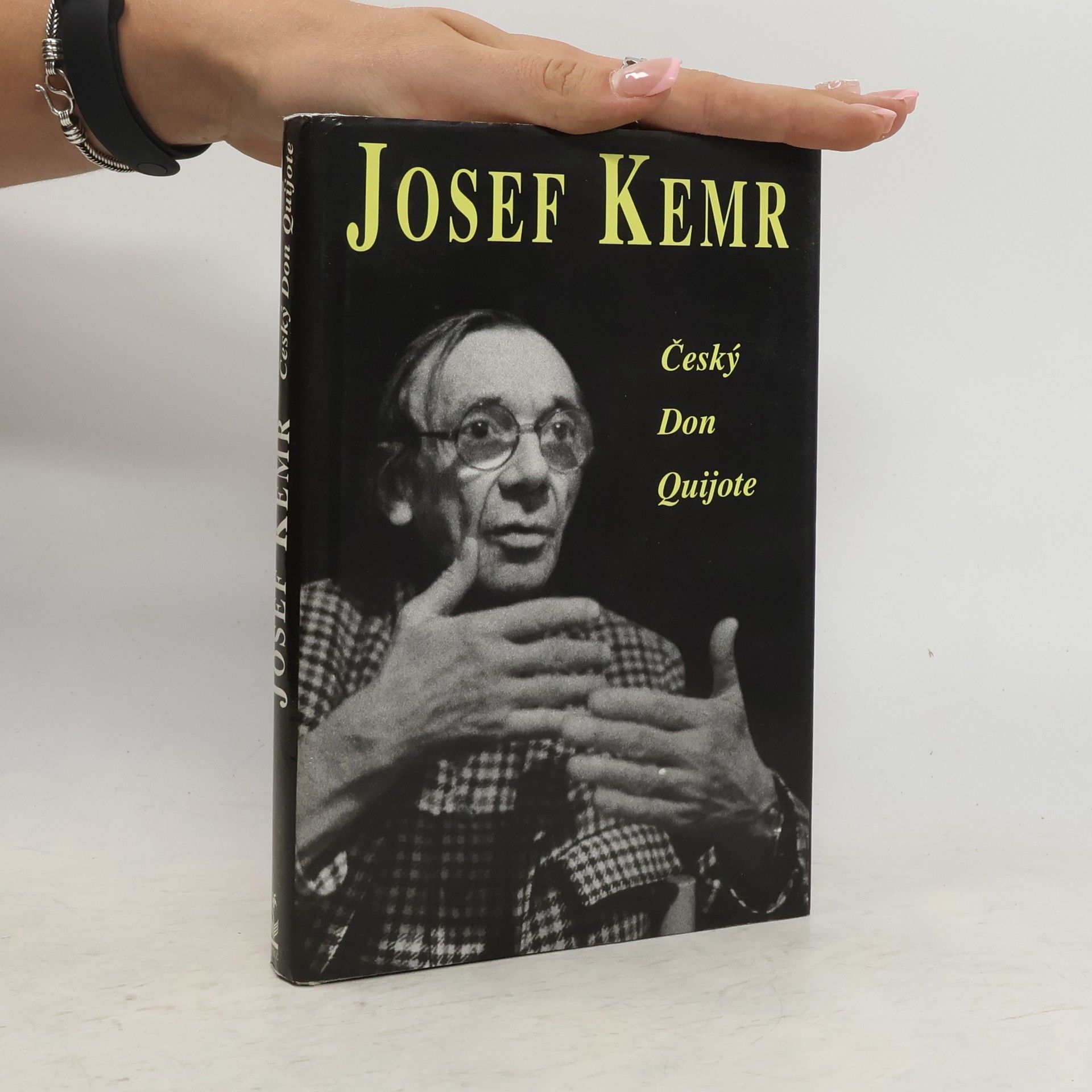 Milan Cais ml. Josef Kemr : český Don Quijote