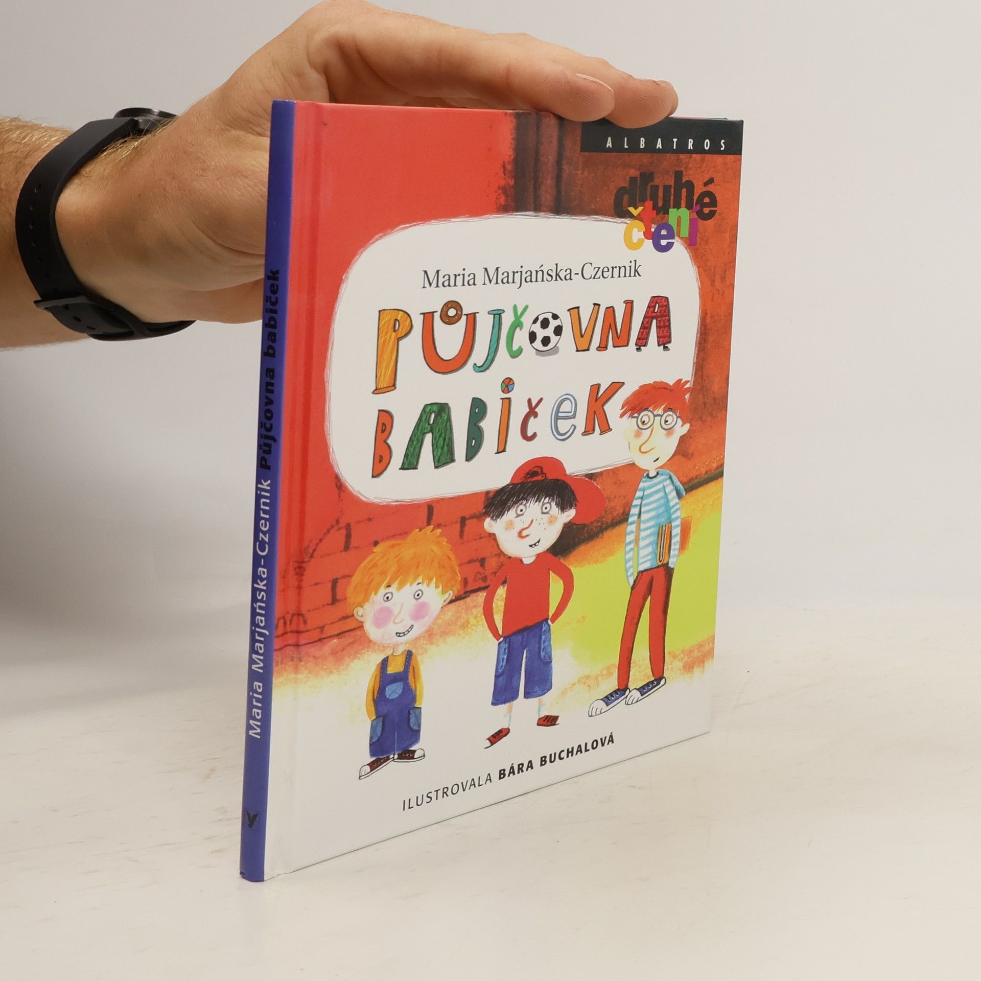 Maria MarjańskaCzernik Půjčovna babiček