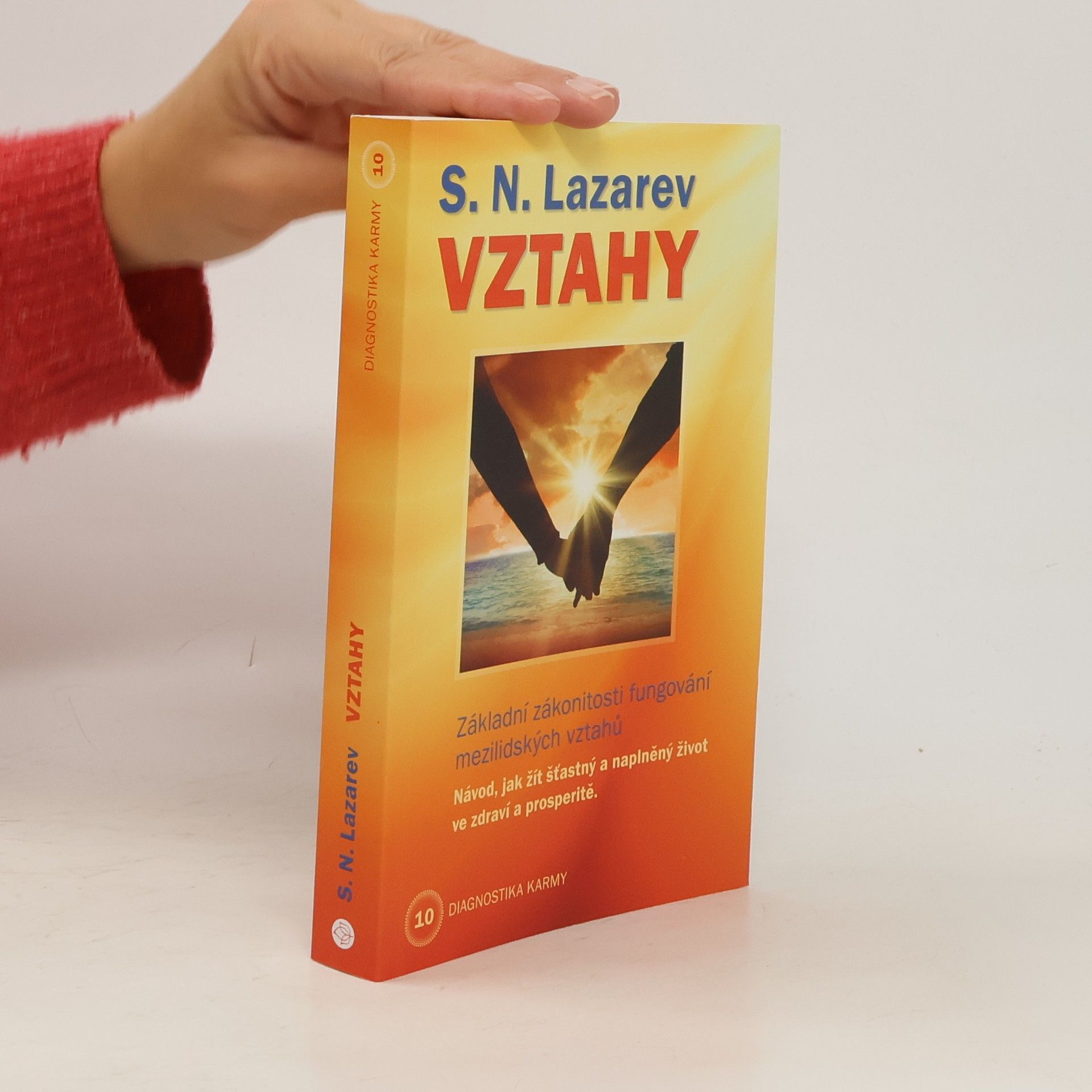 Sergej Nikolajevič Lazarev Vztahy