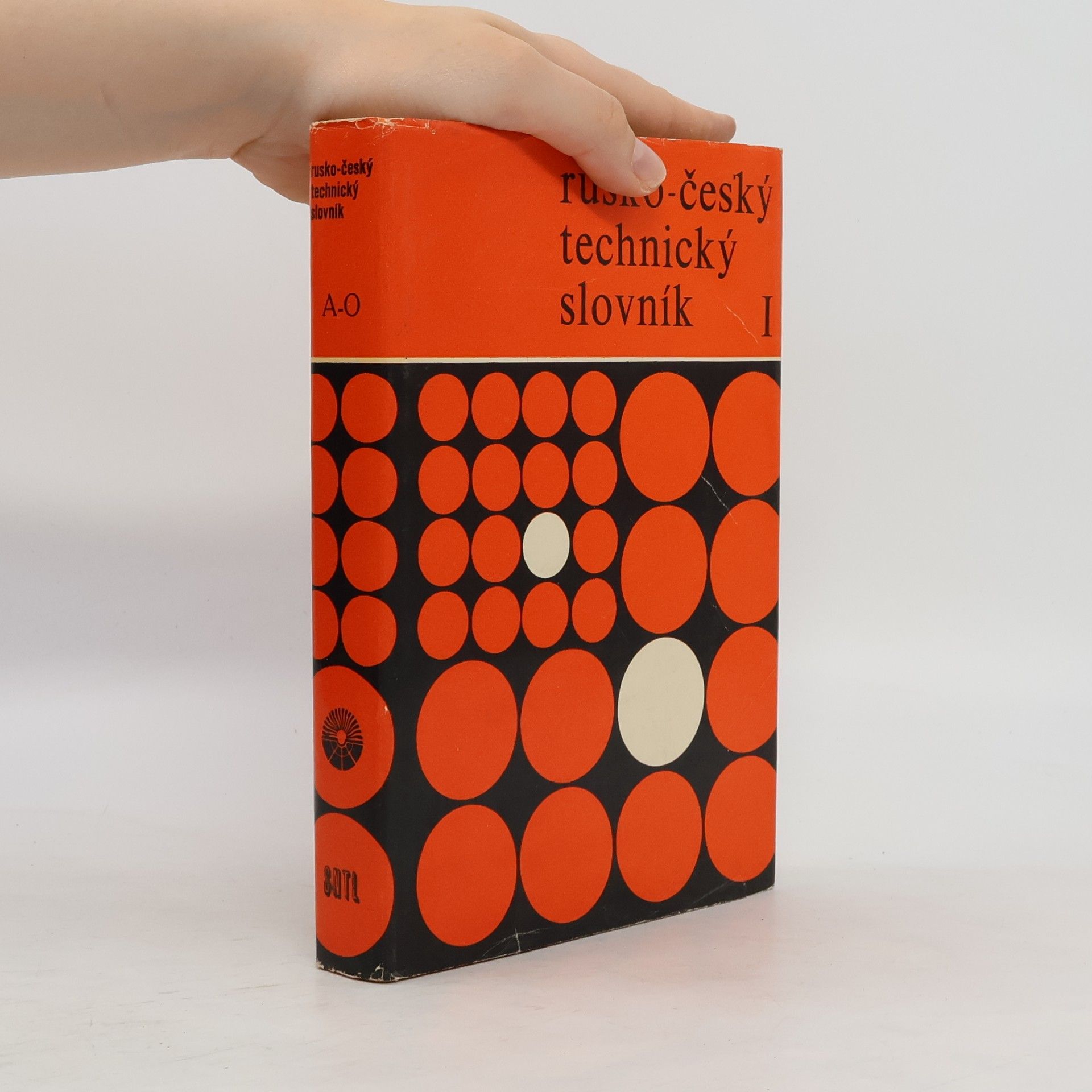 kolektiv Rusko-český technický slovník I. A-O