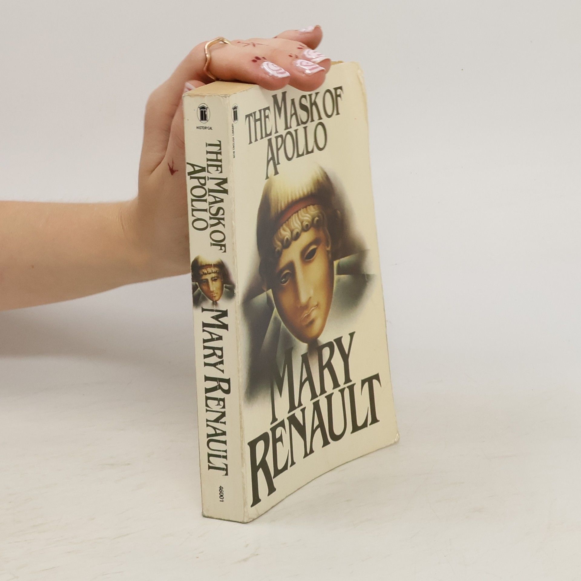 Mary Renault The Mask of Apollo