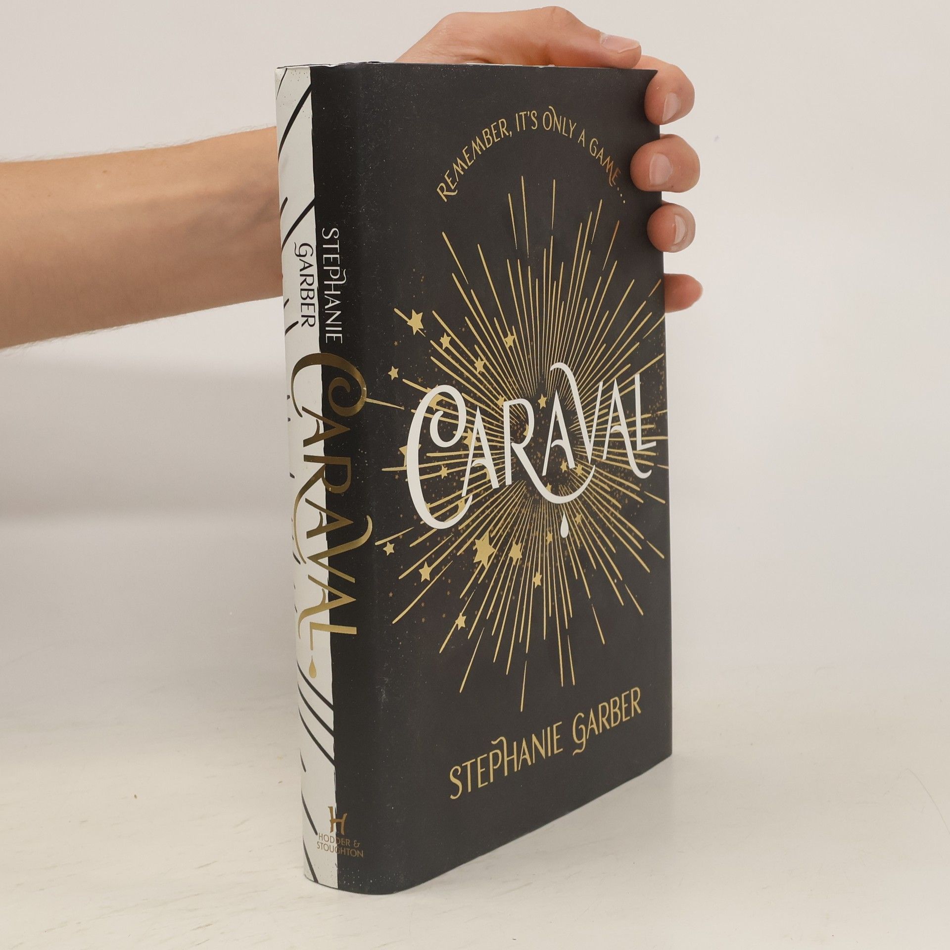 Stephanie Garber Caraval