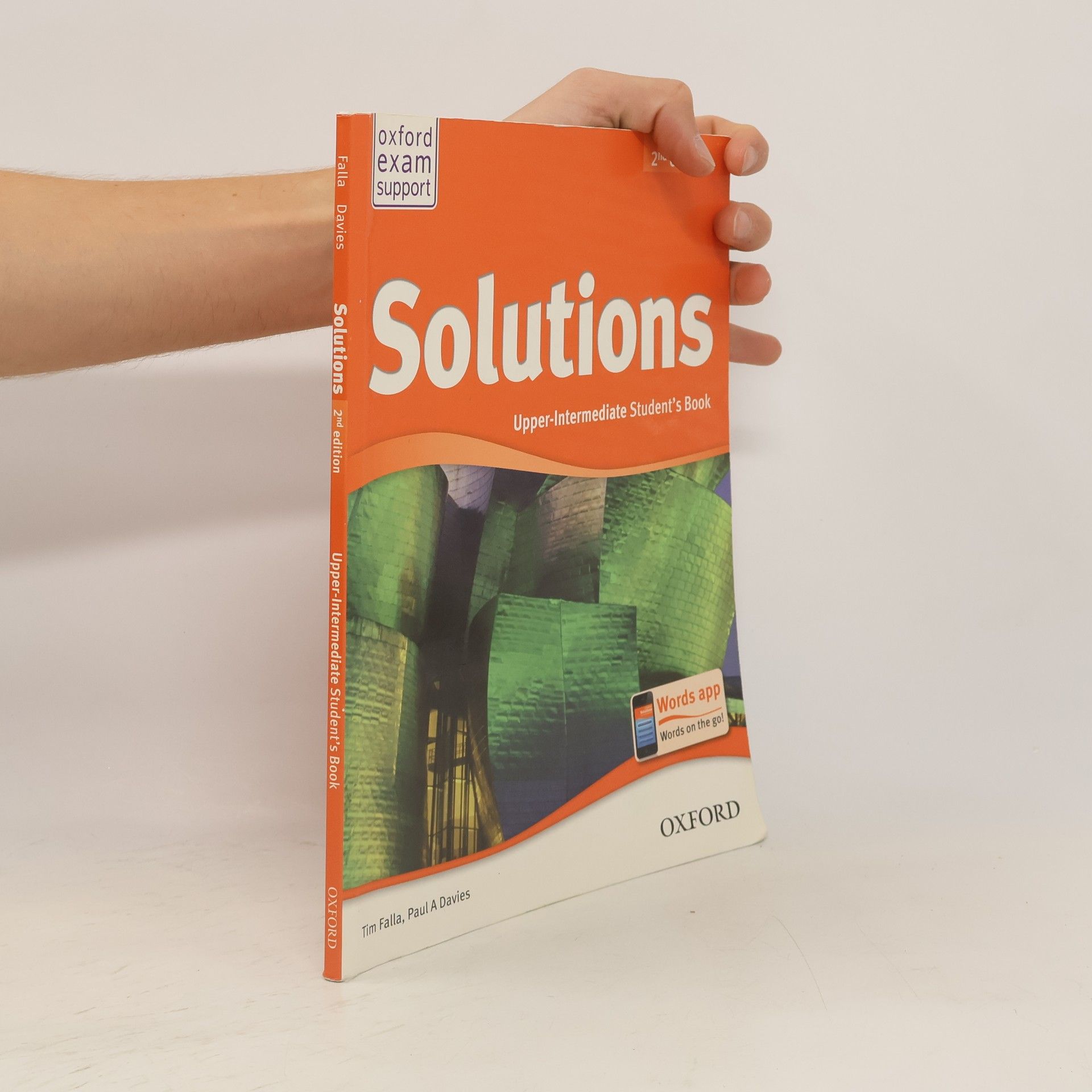 Tim Falla Solutions : upper-intermediate. Student's book