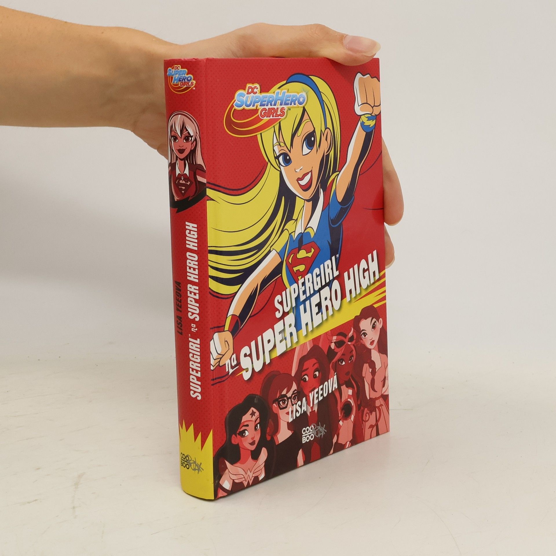 Lisa Yee Supergirl na Super Hero High