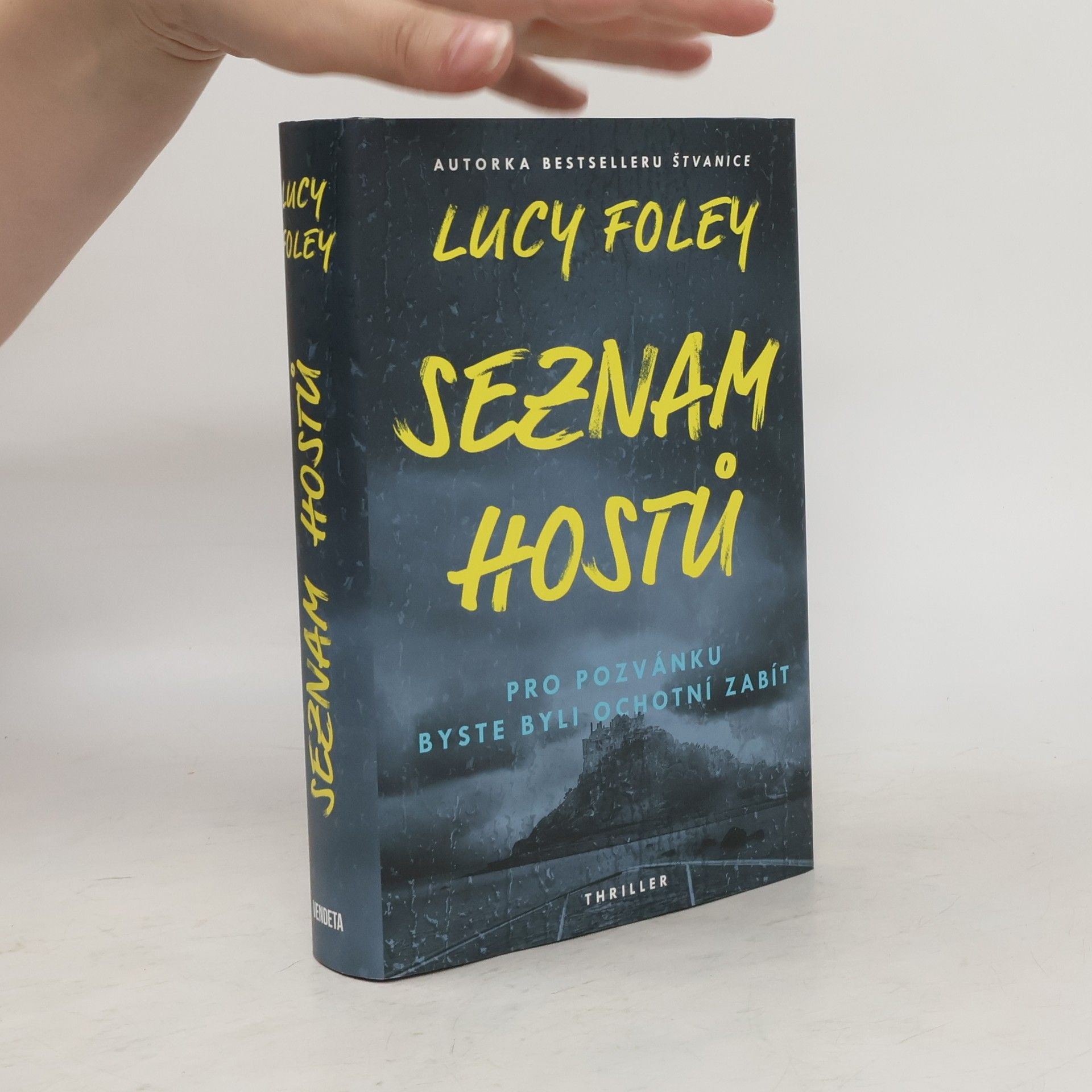 Lucy Foley Seznam hostů