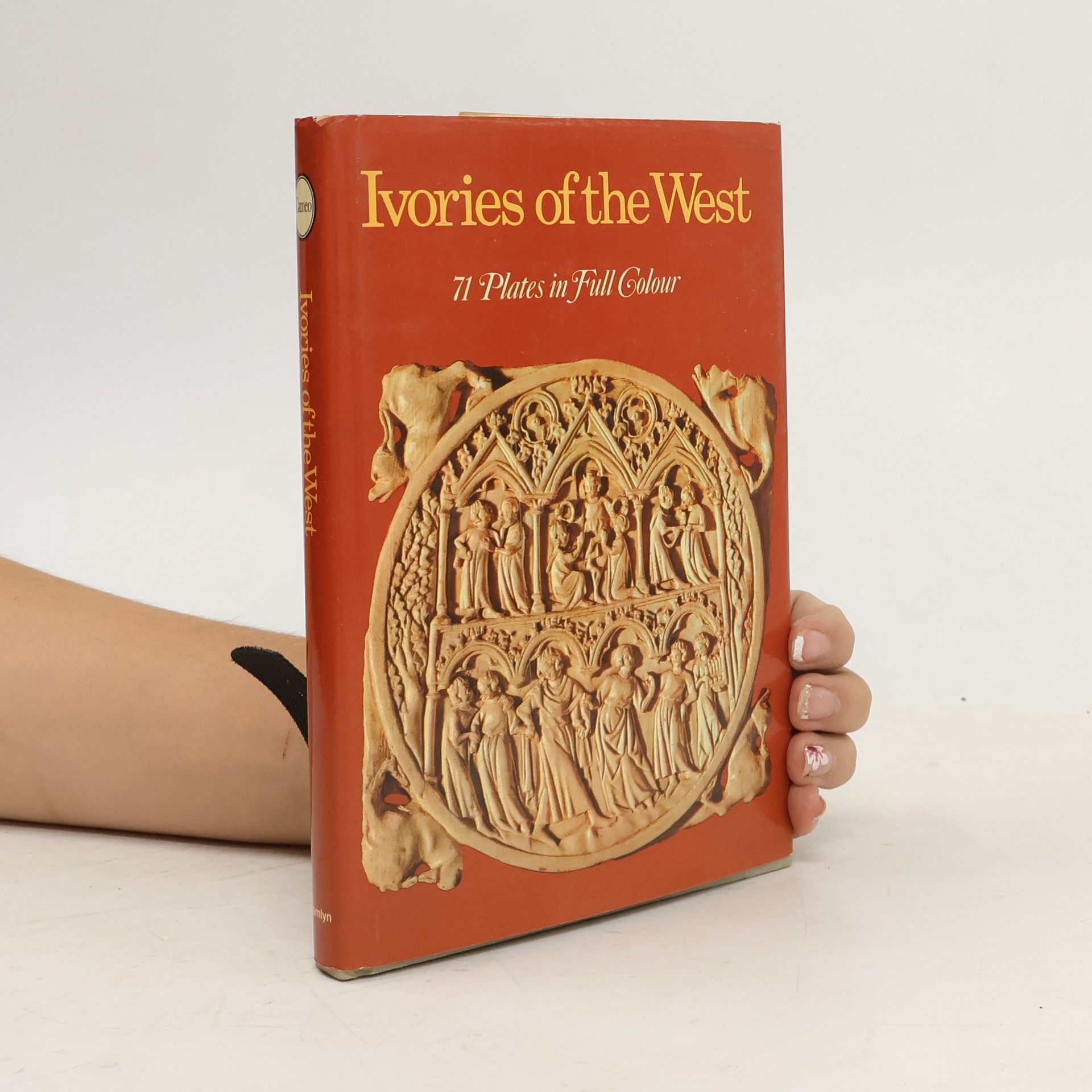 Autores varios Ivories of the West
