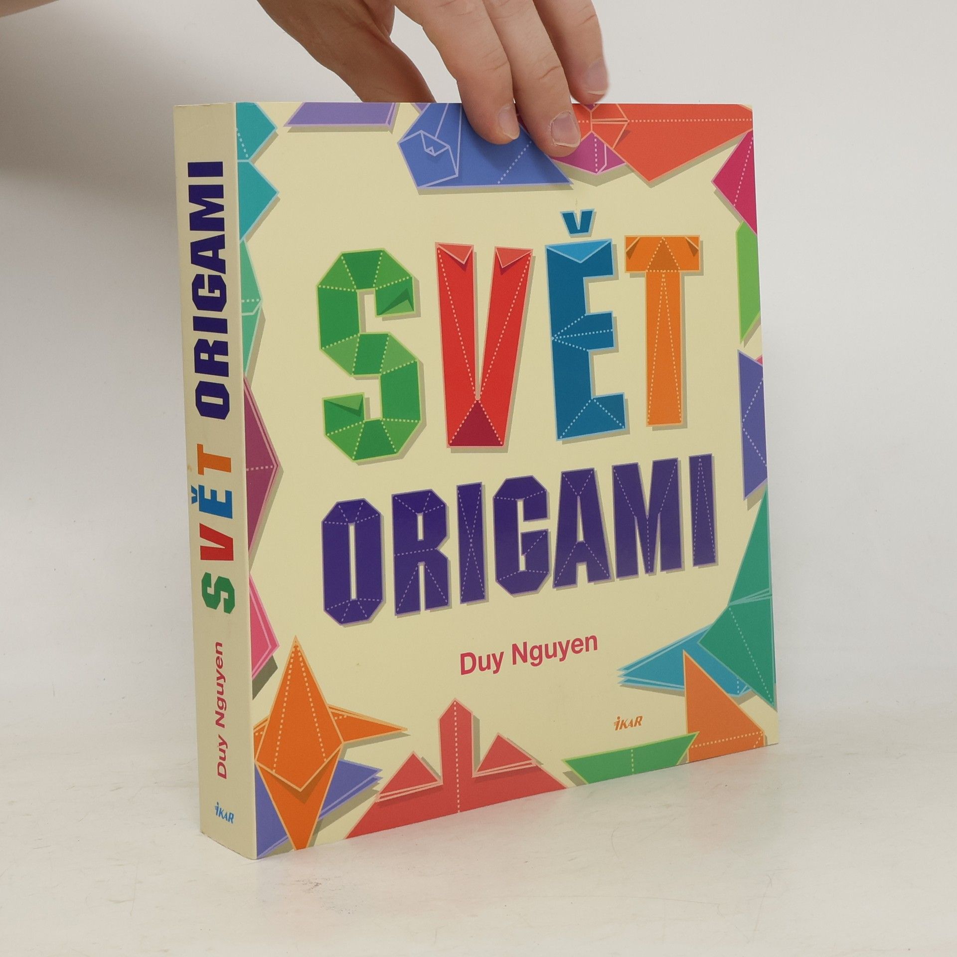 Duy Nguyen Svět origami