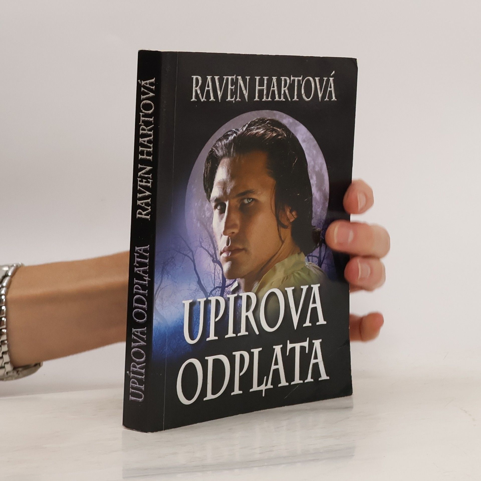 Raven Hart Upírova odplata