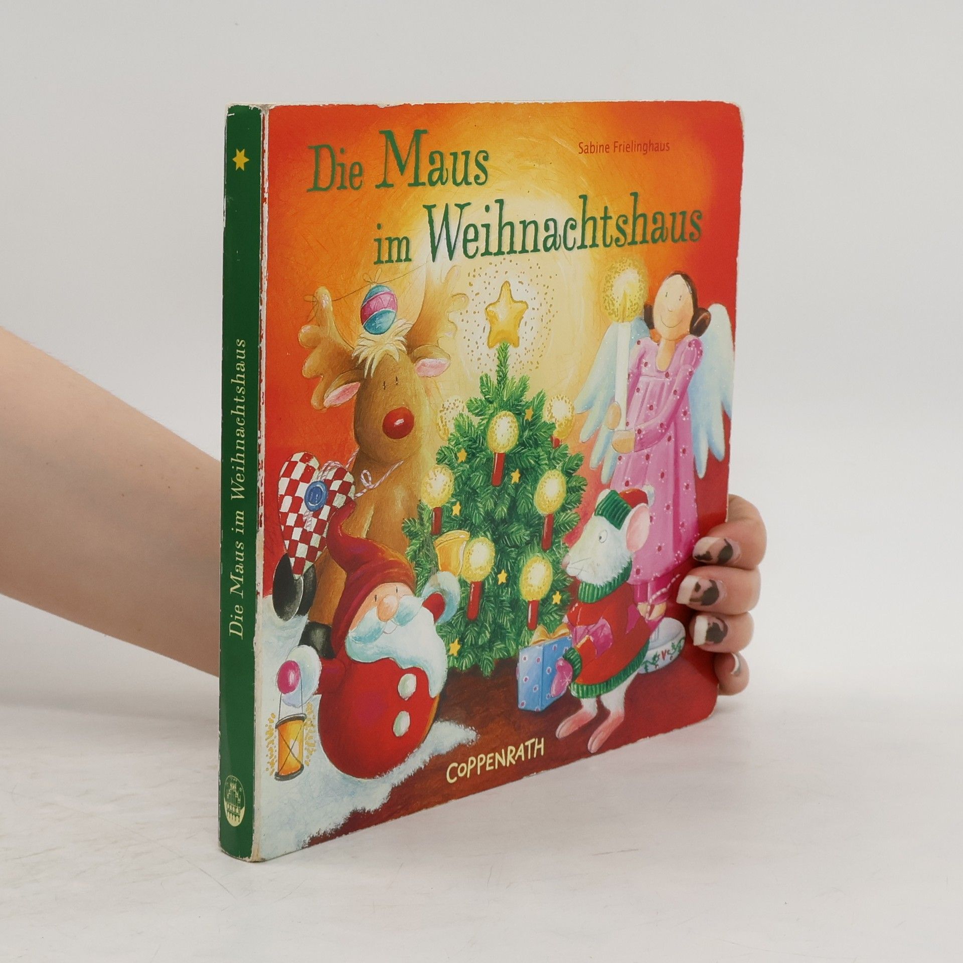 Die Maus im Weihnachtshaus