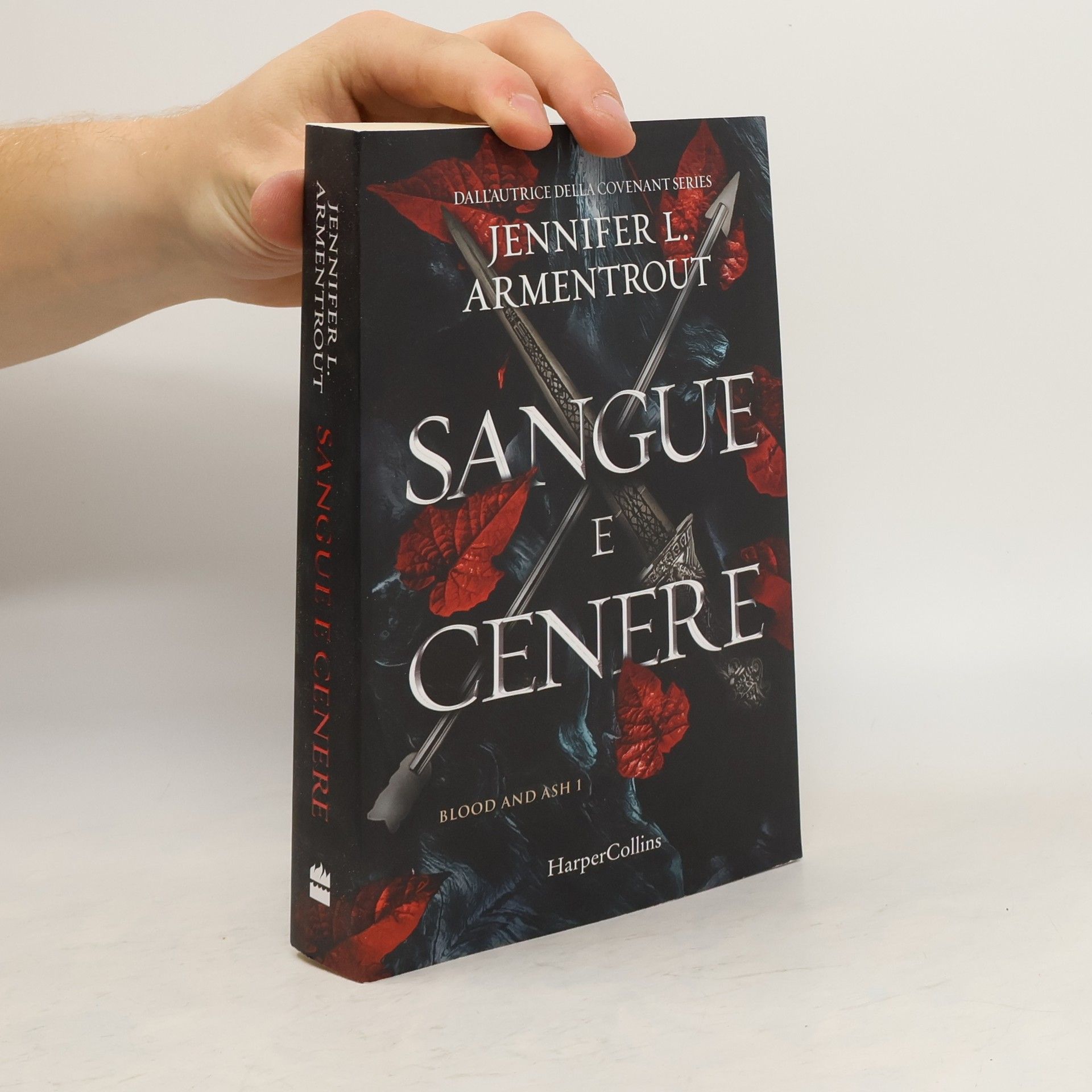 Jennifer L. Armentrout Sangue e cenere