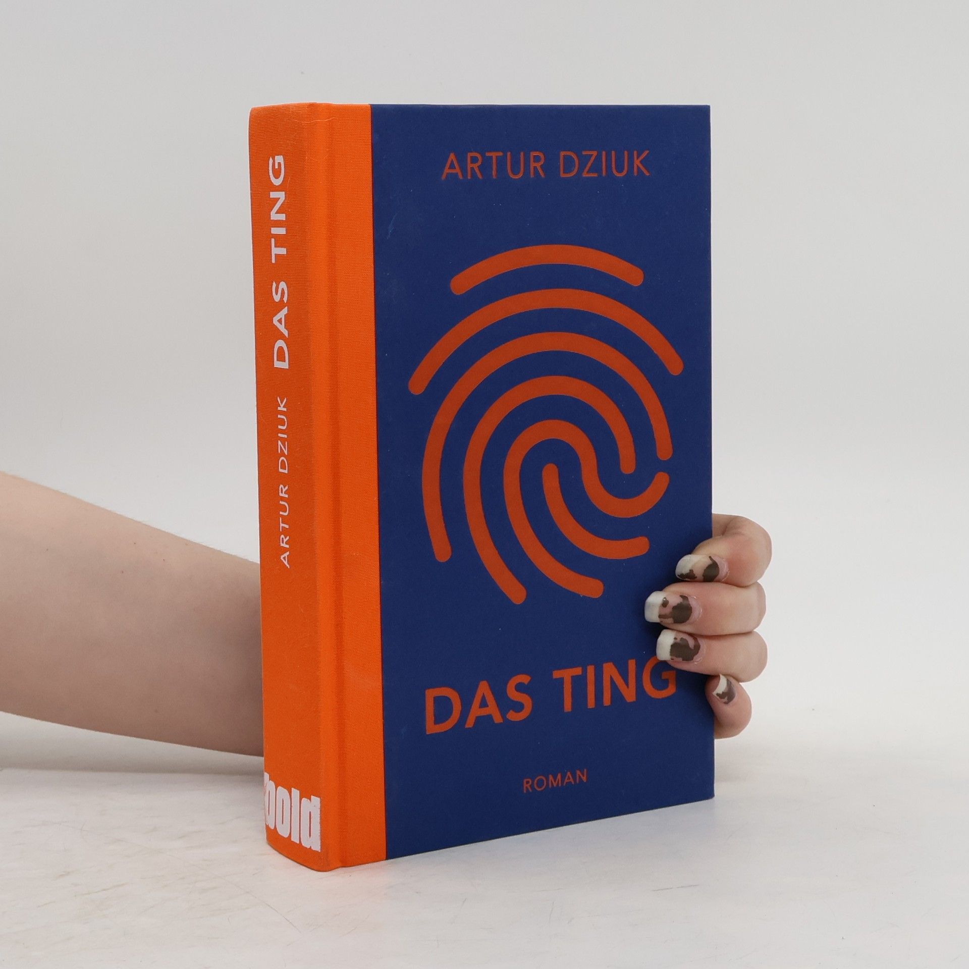 Artur Dziuk Das Ting