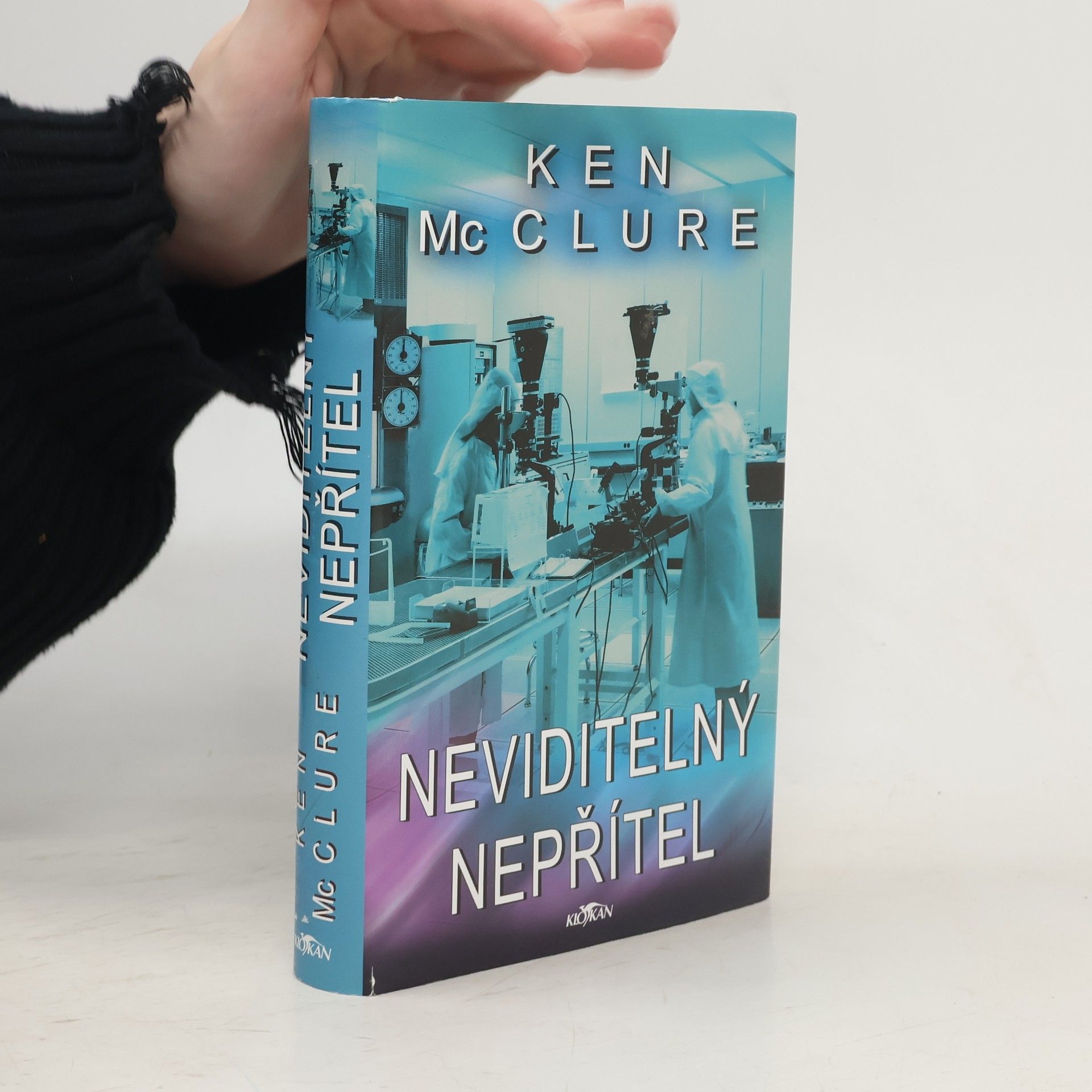 Ken McClure Neviditelný nepřítel